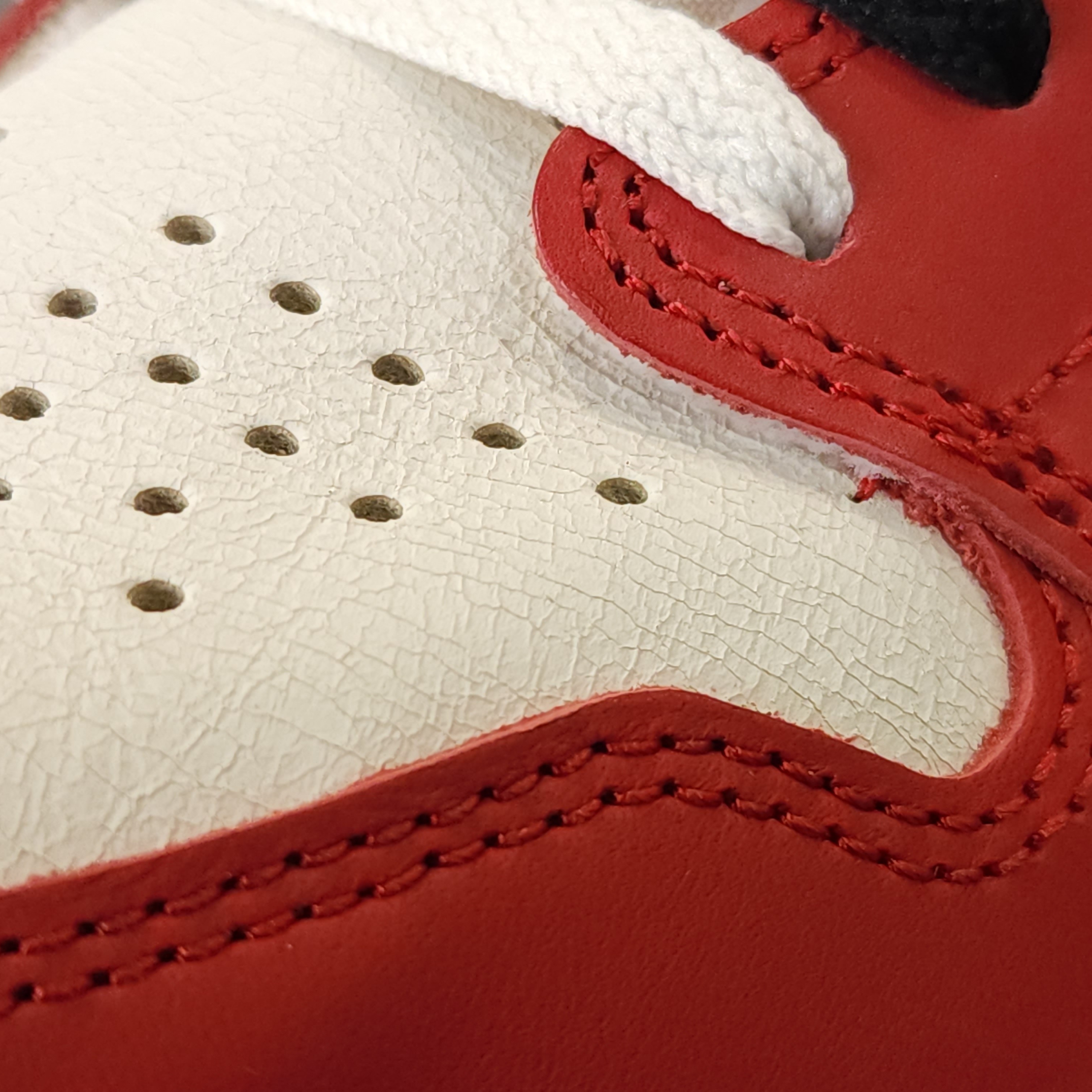 Jordan 1 Retro High OG Chicago 2022 착용 스타일 - 5