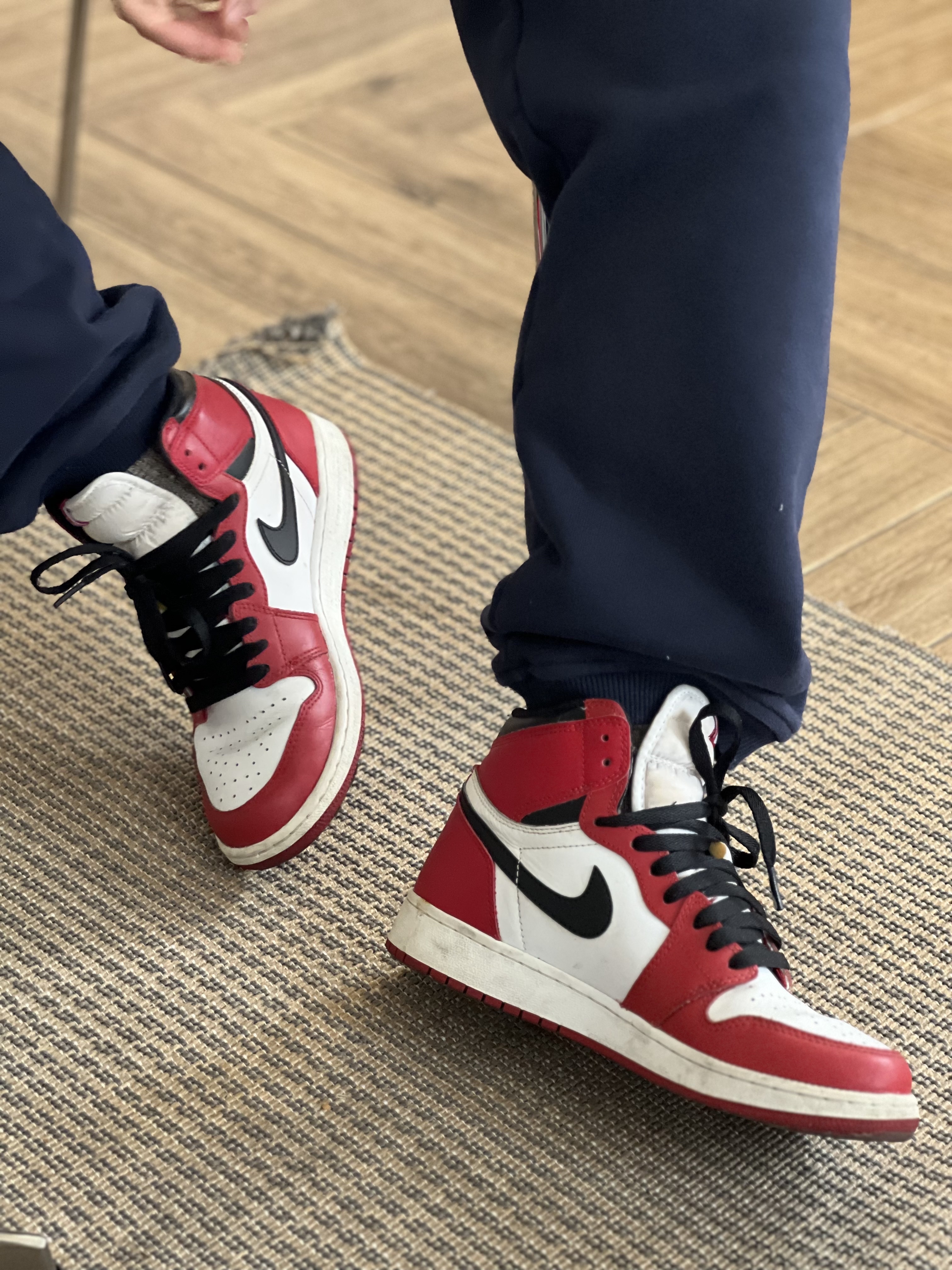 (GS) Jordan 1 Retro High OG Chicago 2015 착용 스타일 - 2
