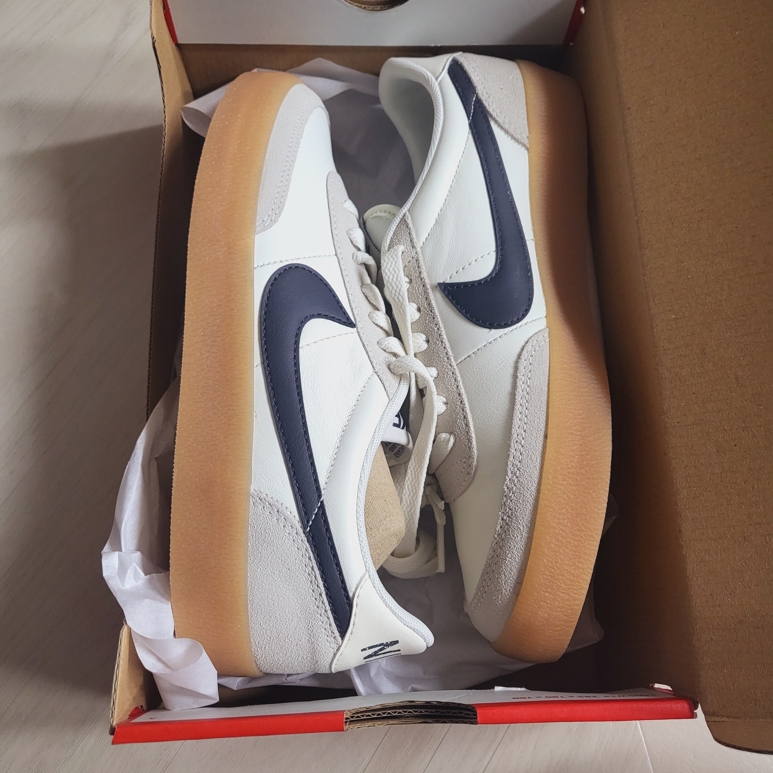 Nike Killshot 2 Leather Sail Oil Grey Gum 착용 스타일 - 2