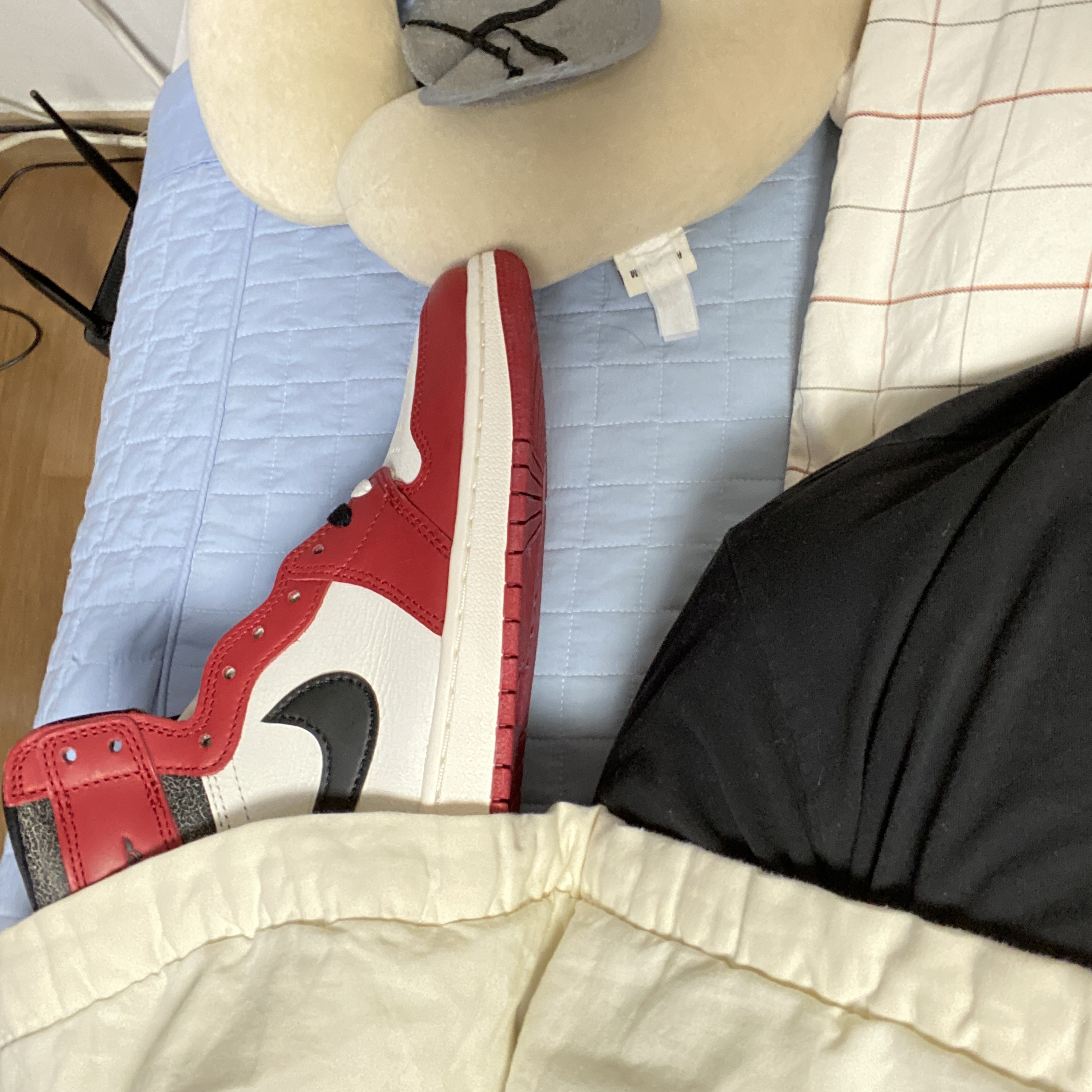Jordan 1 Retro High OG Chicago 2022 착용 스타일 - 1