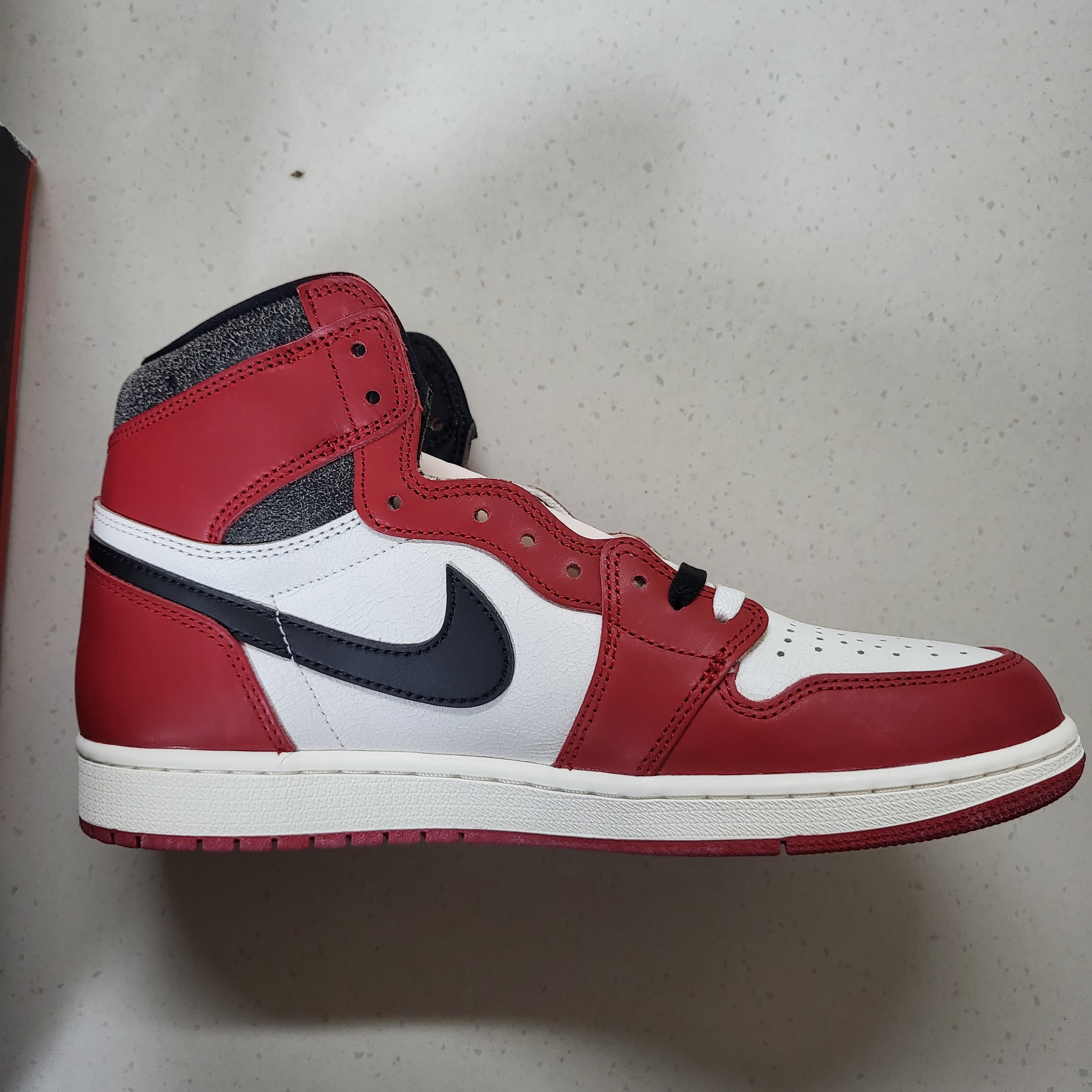 Jordan 1 Retro High OG Chicago 2022 착용 스타일 - 1