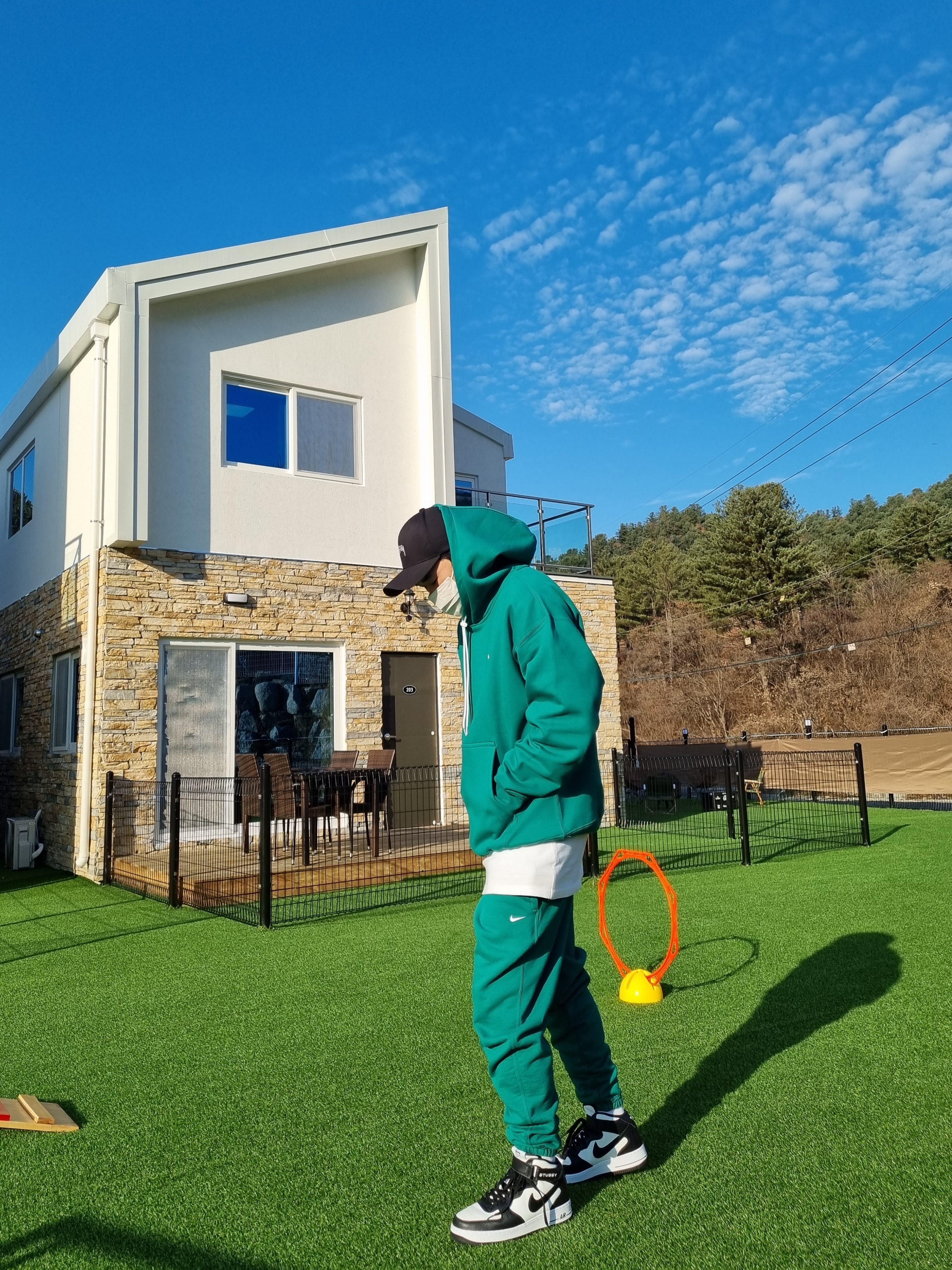 Nike NRG Solo Swoosh Fleece Hoodie Mystic Green - Asia, Nike NRG Solo Swoosh Fleece Pants Mystic Green - US/EU 착용 스타일