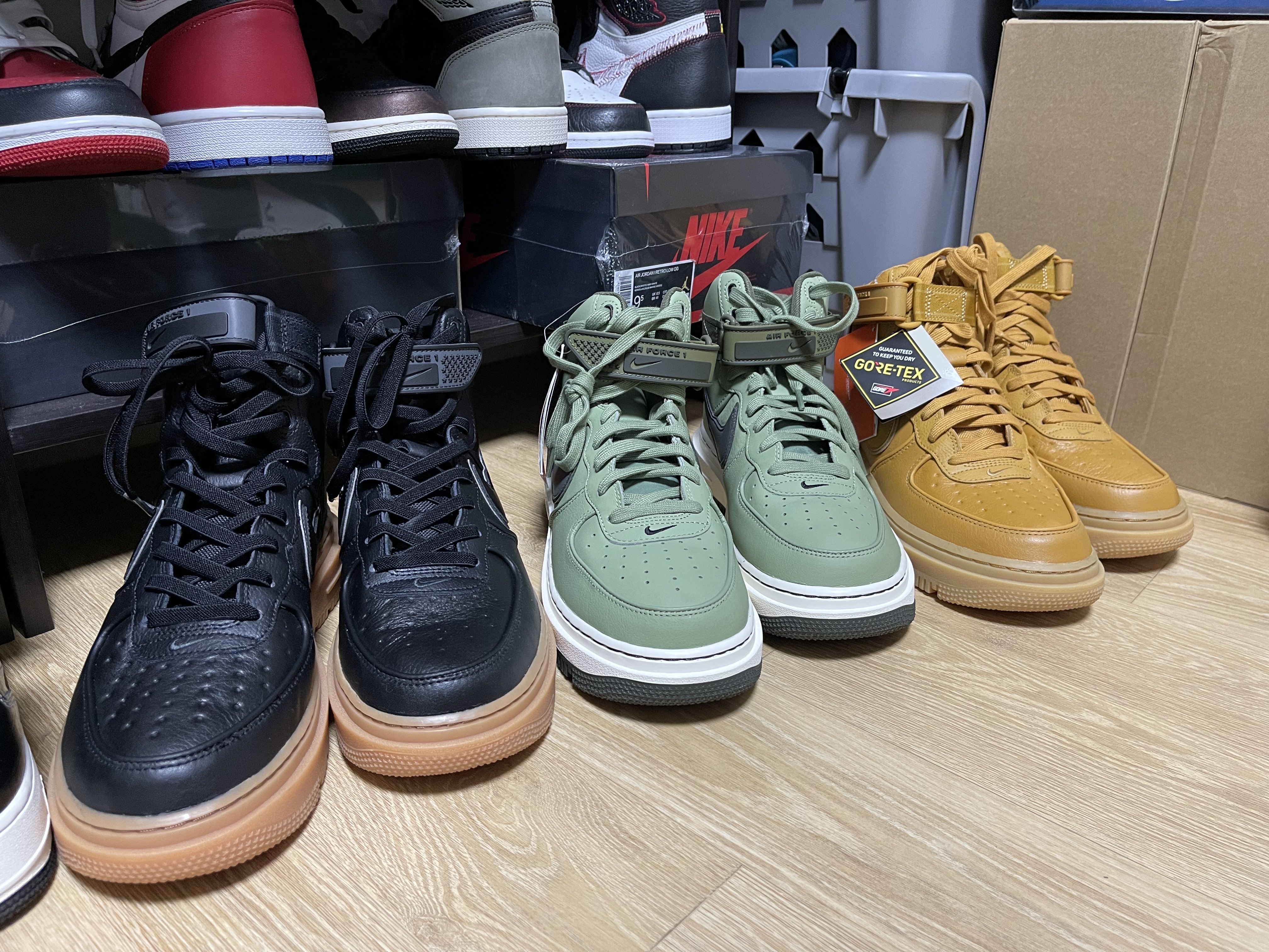 Nike Air Force 1 High Gore-Tex Boot Anthracite, Nike Air Force 1 High Gore-Tex Boot Wheat 착용 스타일