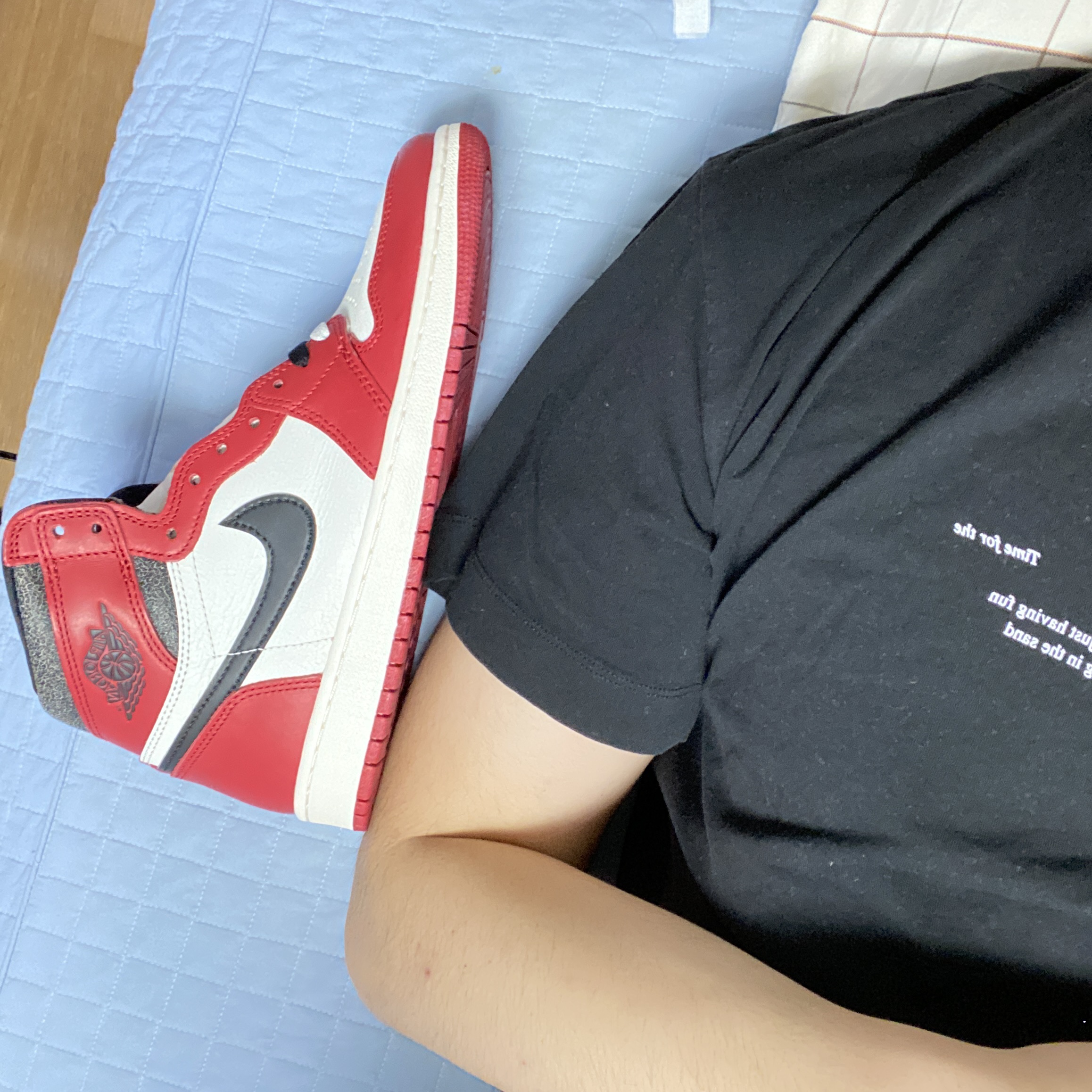 Jordan 1 Retro High OG Chicago 2022 착용 스타일 - 2