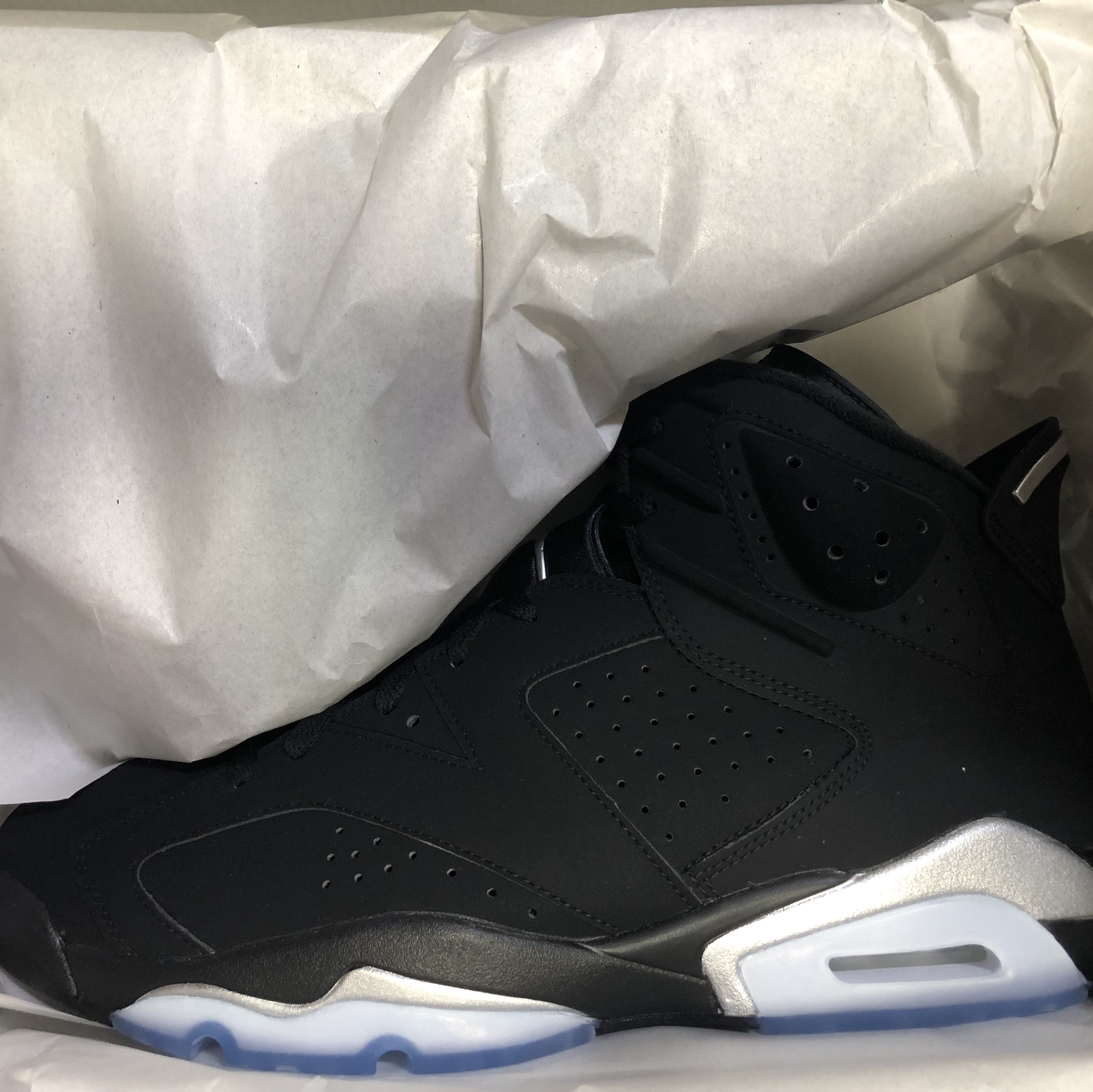 Jordan 6 Retro Metallic Silver 착용 스타일 - 2