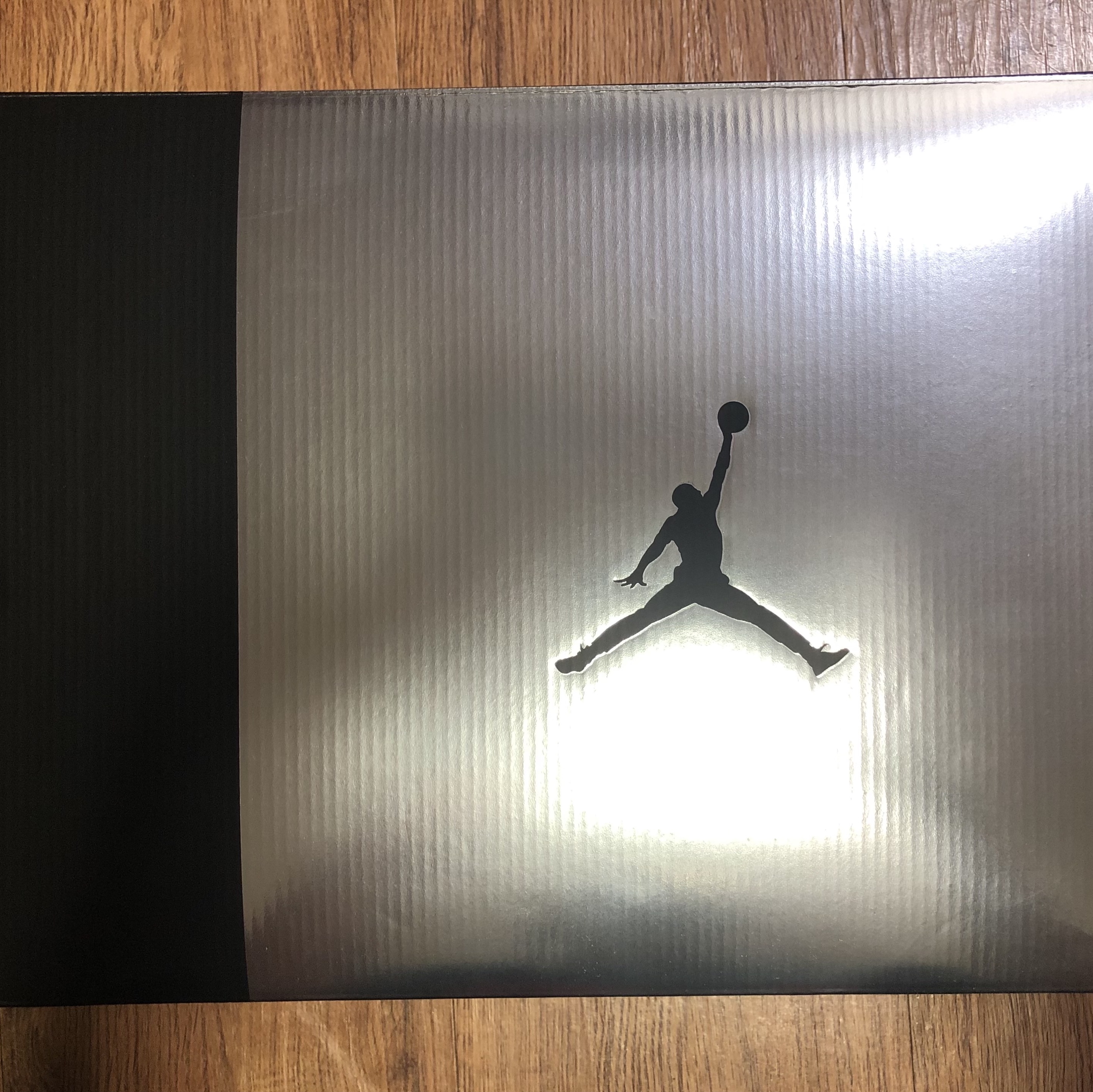Jordan 6 Retro Metallic Silver 착용 스타일 - 1
