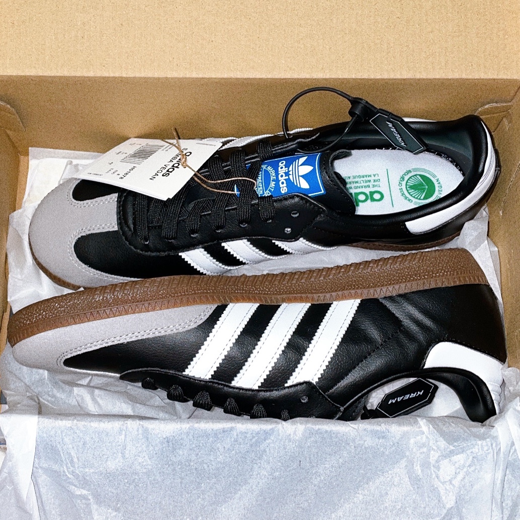 Adidas Samba Vegan Black White 착용 스타일