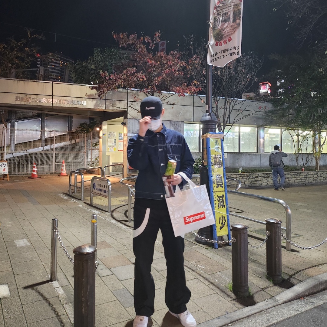 Supreme Brushed Cordura Camp Cap Black - 22FW, Nike Air Force 1 '07 Low White 착용 스타일 - 1