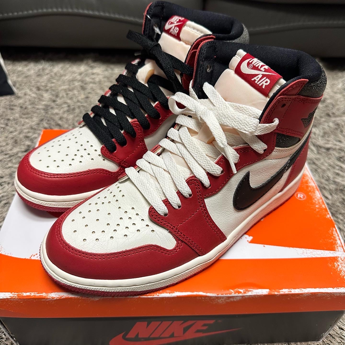 Jordan 1 Retro High OG Chicago 2022, (GS) Jordan 1 Retro High OG Chicago 2022 착용 스타일 - 2