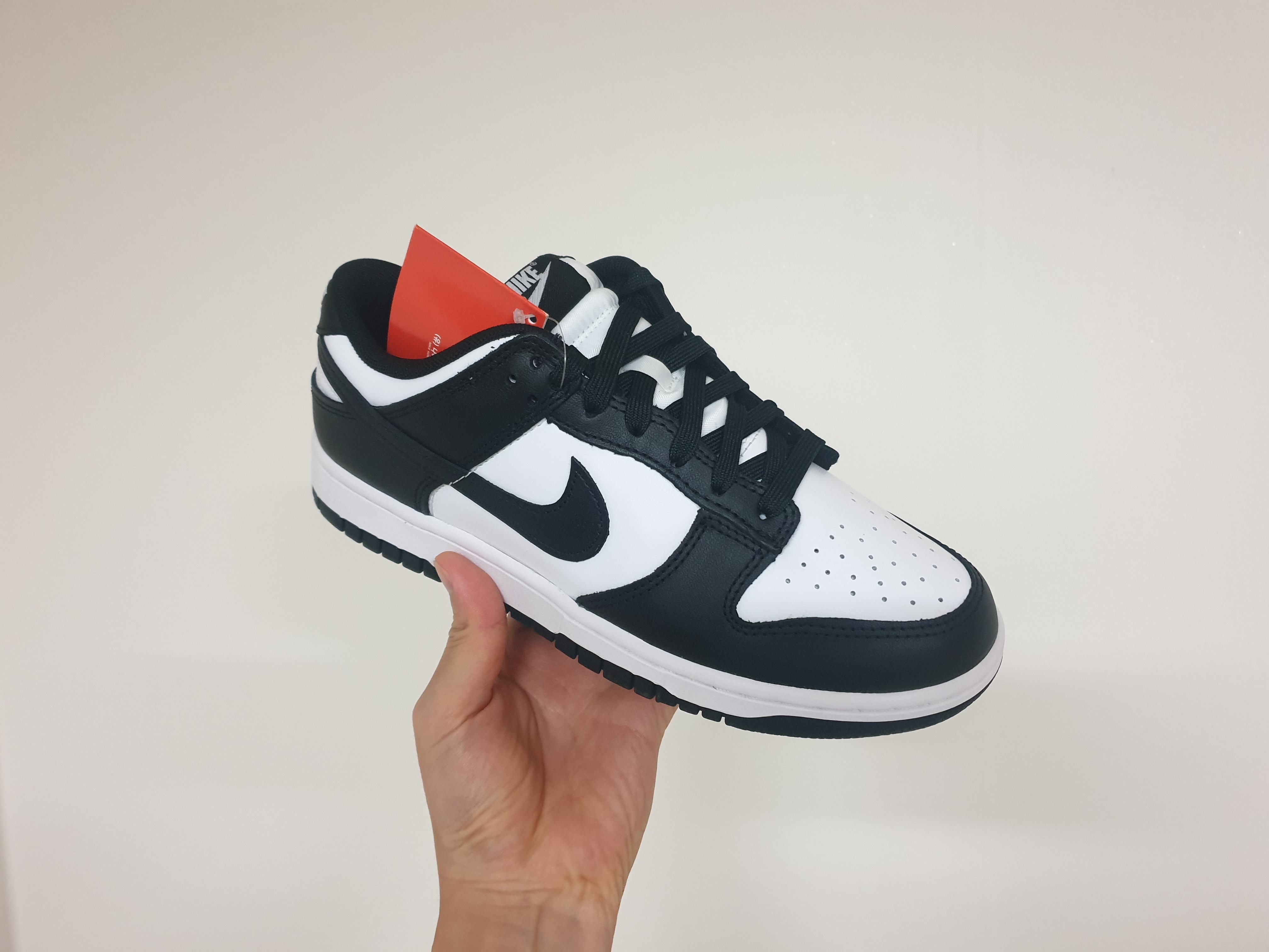 Nike Dunk Low Retro Black, (W) Nike Dunk Low Black 착용 스타일 - 3