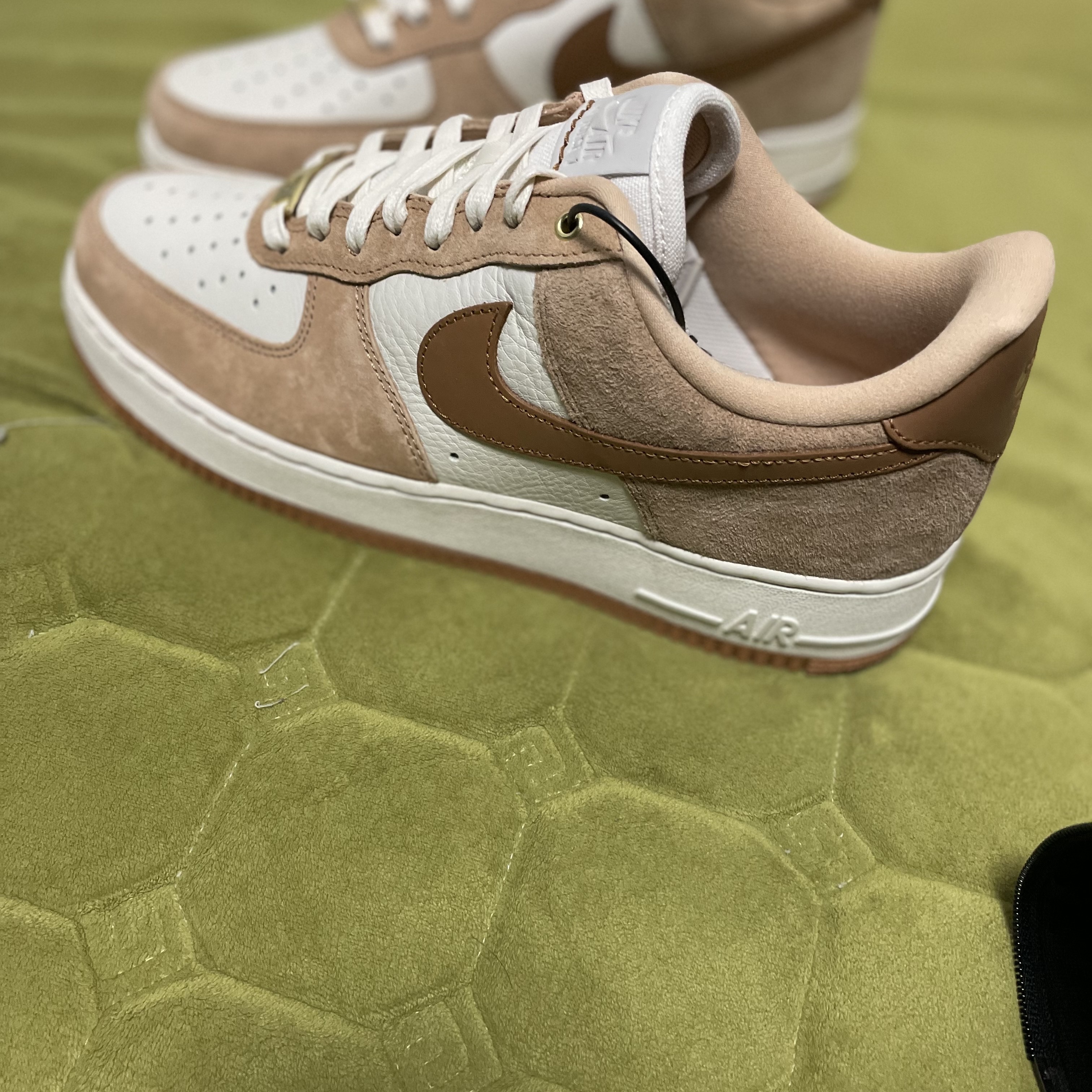(W) Nike Air Force 1 LXX Flax 착용 스타일 - 3