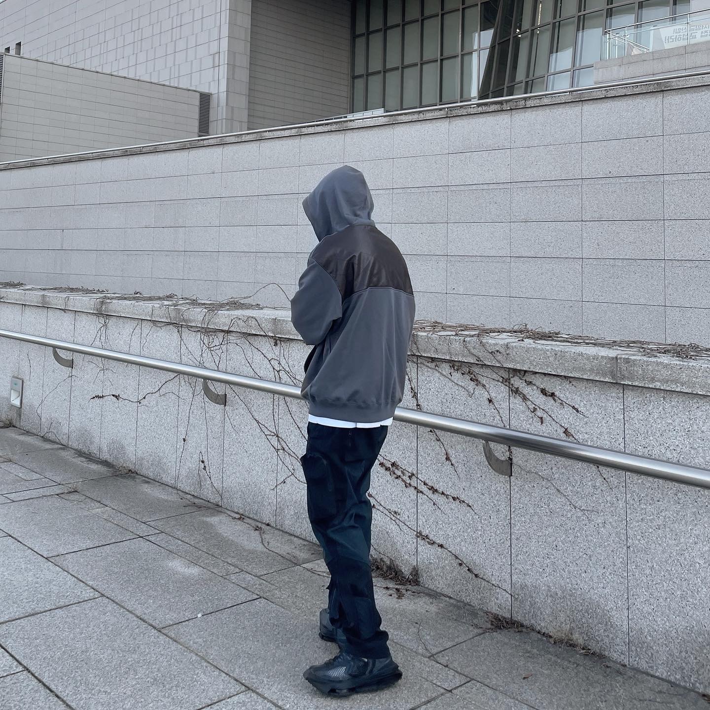 Undermycar Bucky Multi Pocket Dynamic Pants Dark Forest - 22SS, Nike x Matthew M Williams Zoom 004 Triple Black 착용 스타일