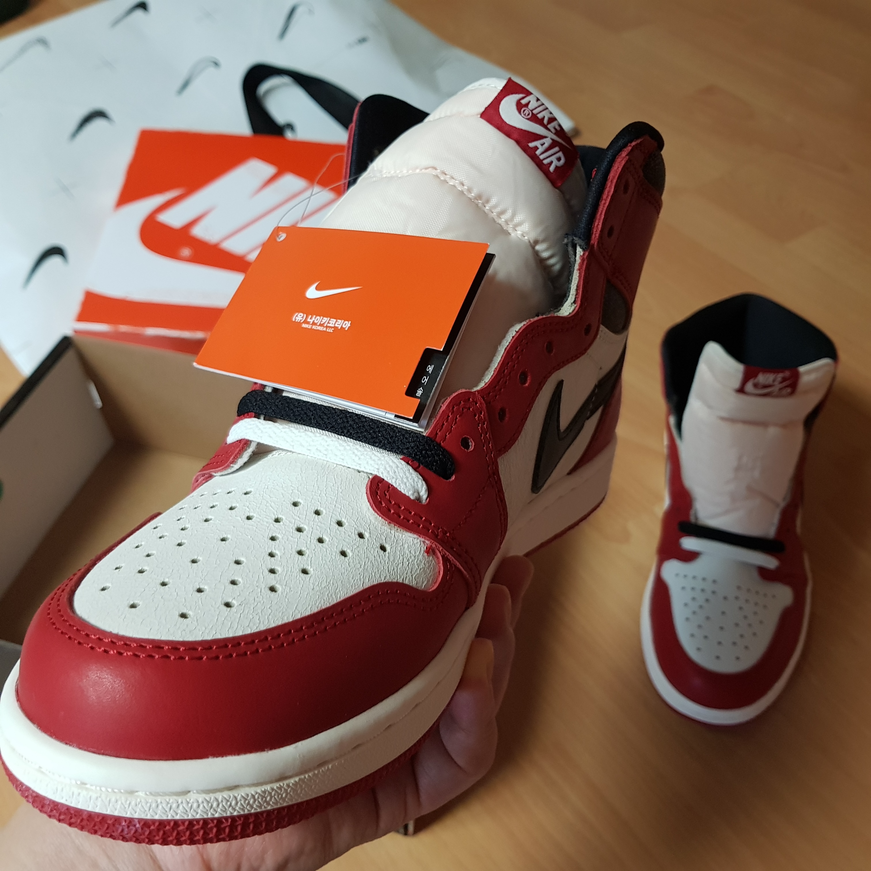 Jordan 1 Retro High OG Chicago 2022 착용 스타일 - 3