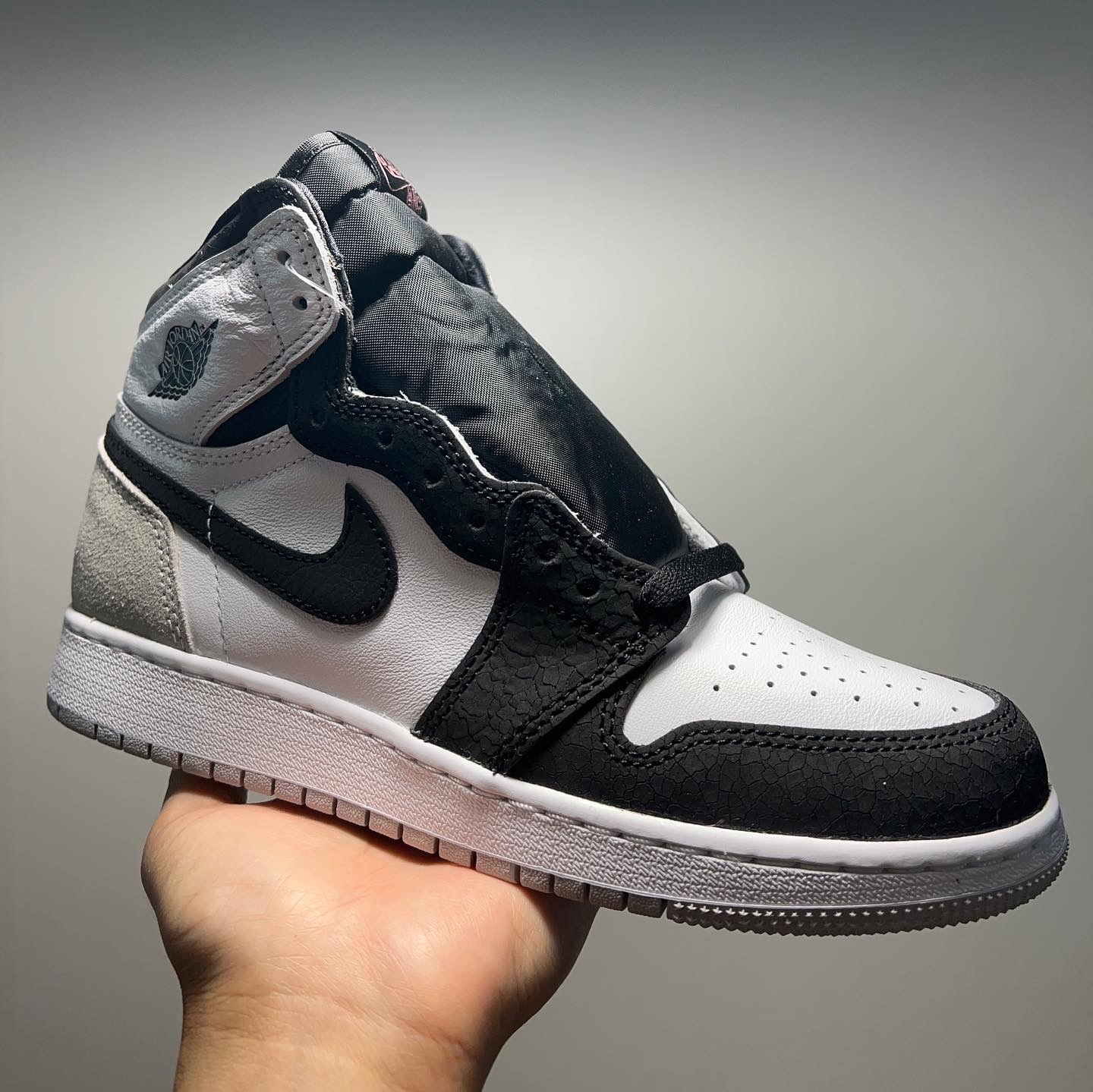 (GS) Jordan 1 Retro High OG Bleached Coral, Jordan 1 Retro High OG Bleached Coral 착용 스타일 - 4