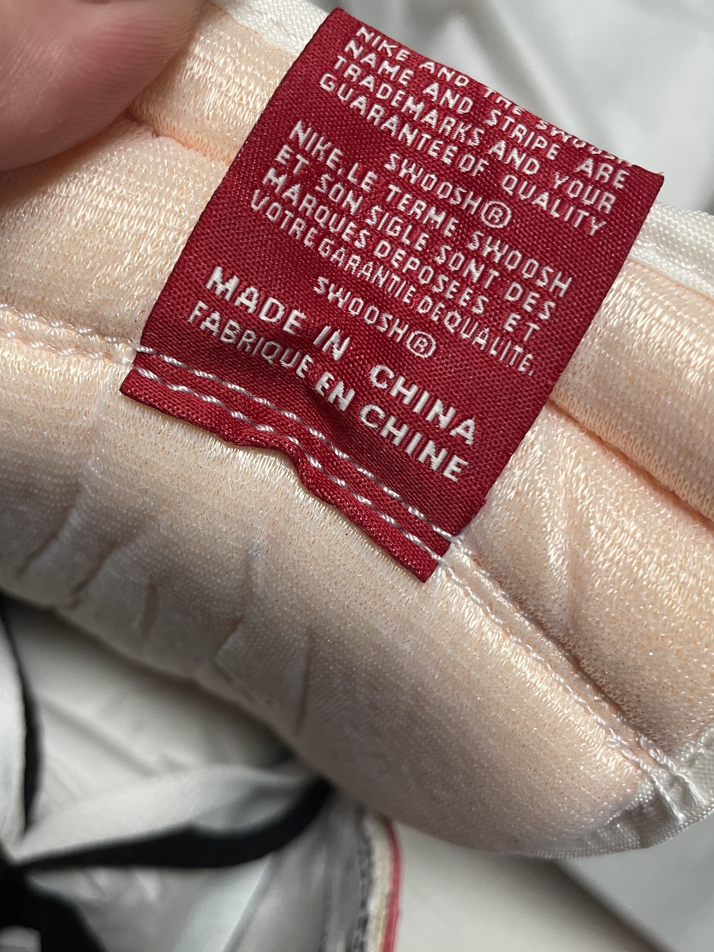 Jordan 1 Retro High OG Chicago 2022 착용 스타일 - 5
