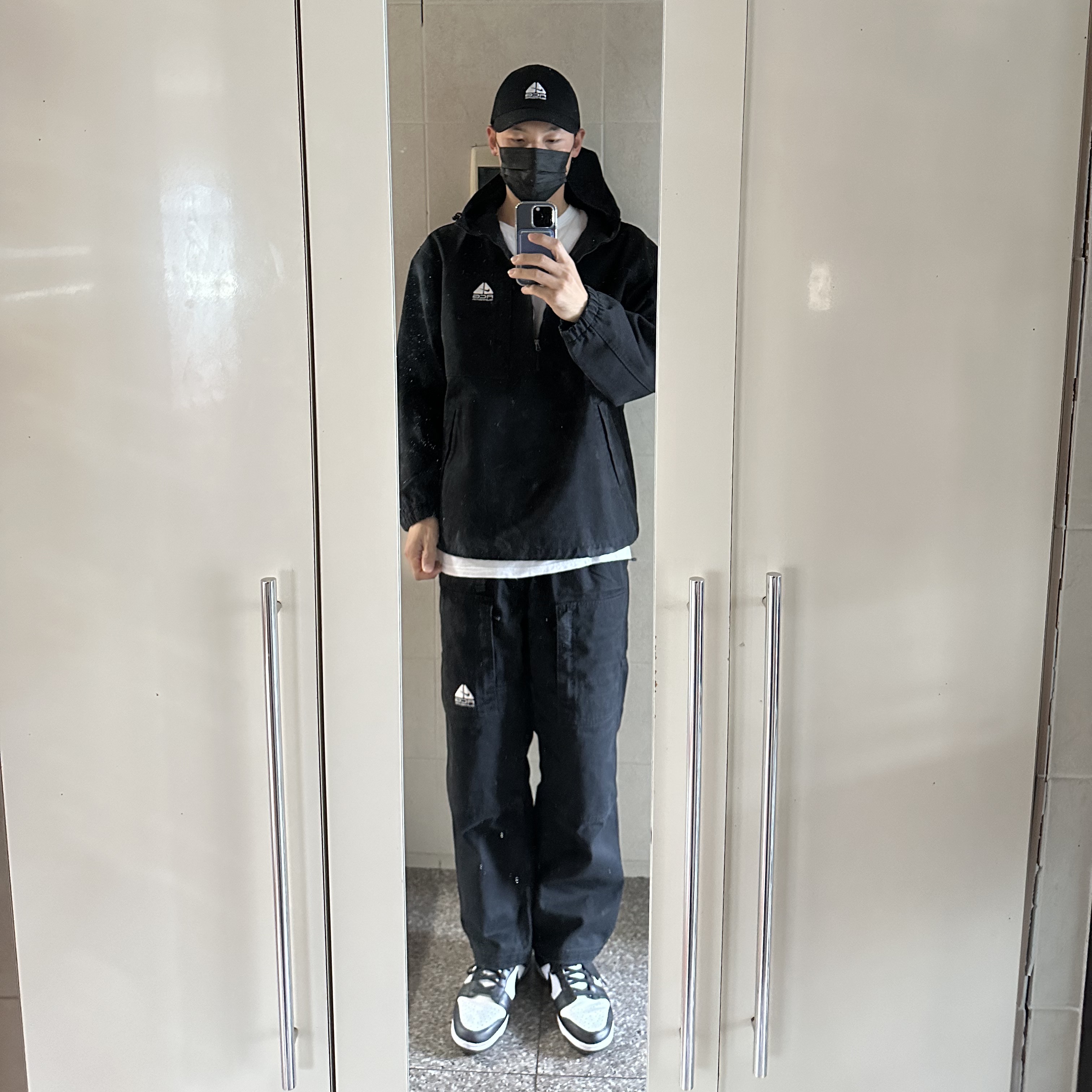 Supreme x Nike ACG Denim Pullover Black - 22FW, Supreme x Nike ACG Belted Denim Pants Black - 22FW 착용 스타일