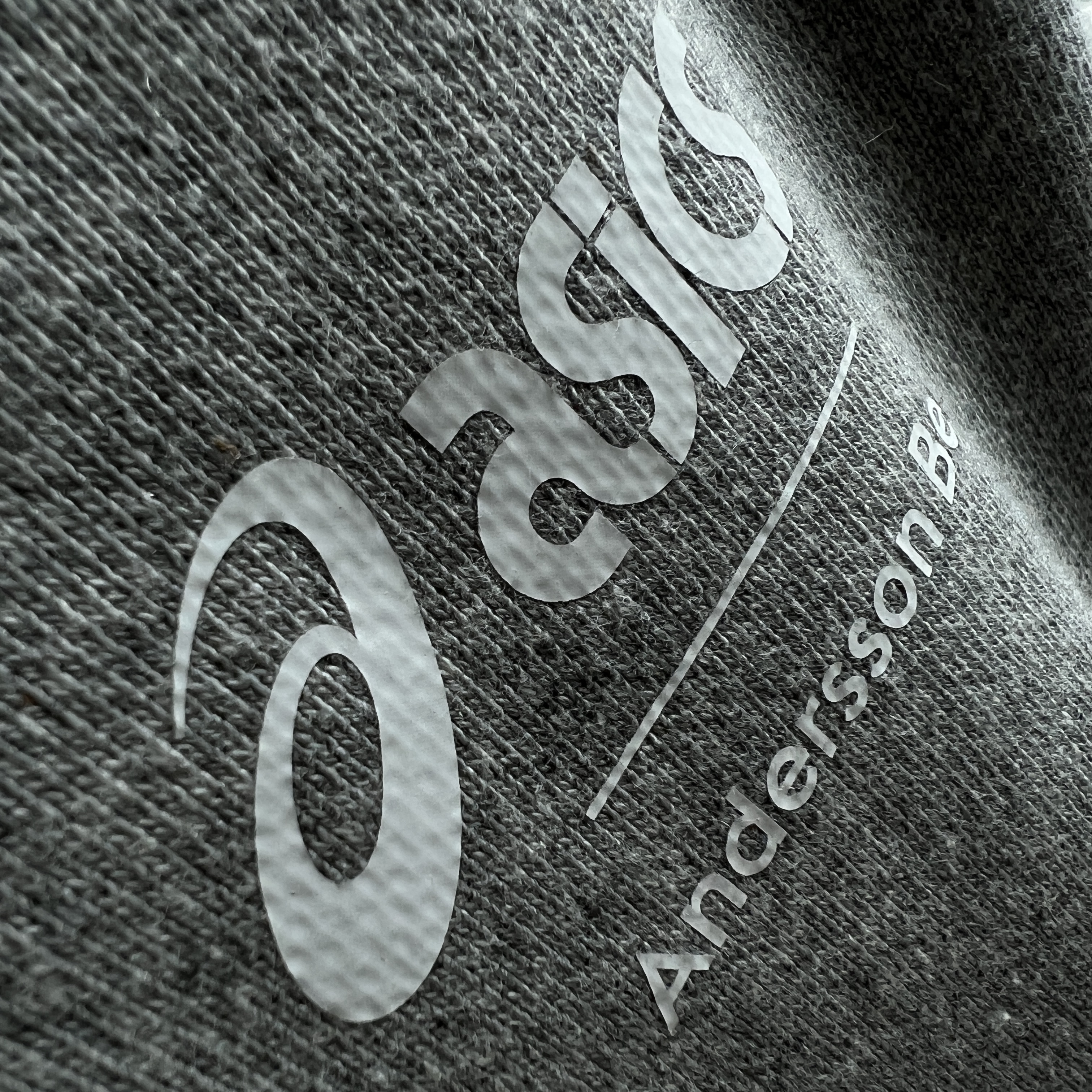 Andersson Bell x Asics Contrast Hoodie Grey 착용 스타일 - 2