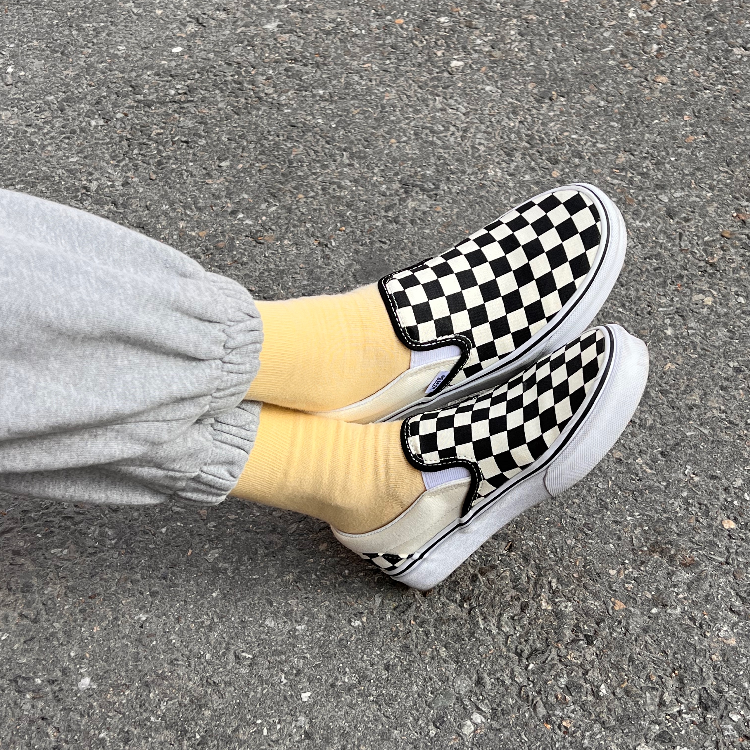 Vans Slip-On Checkerboard 착용 스타일 - 2