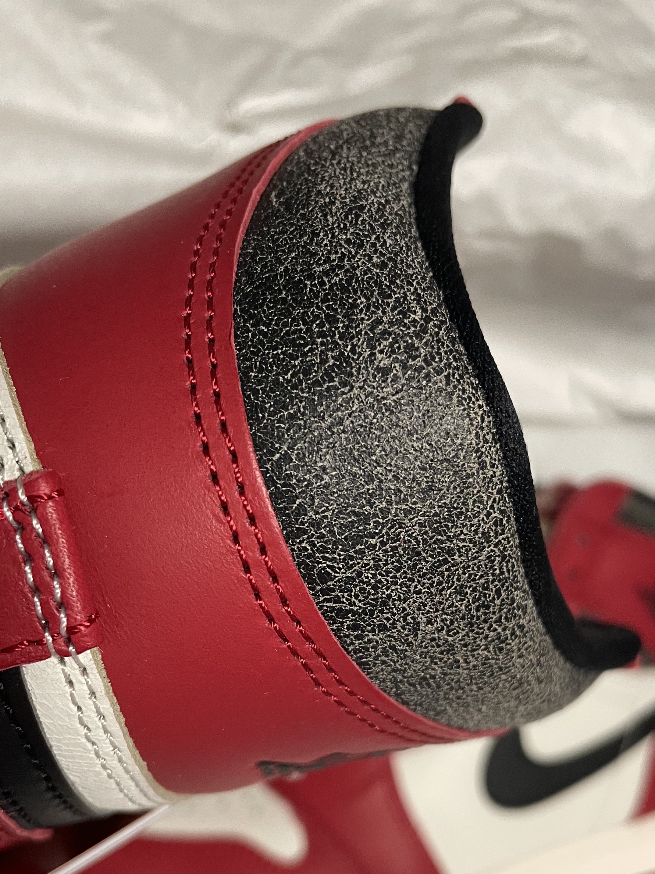 Jordan 1 Retro High OG Chicago 2022 착용 스타일 - 3