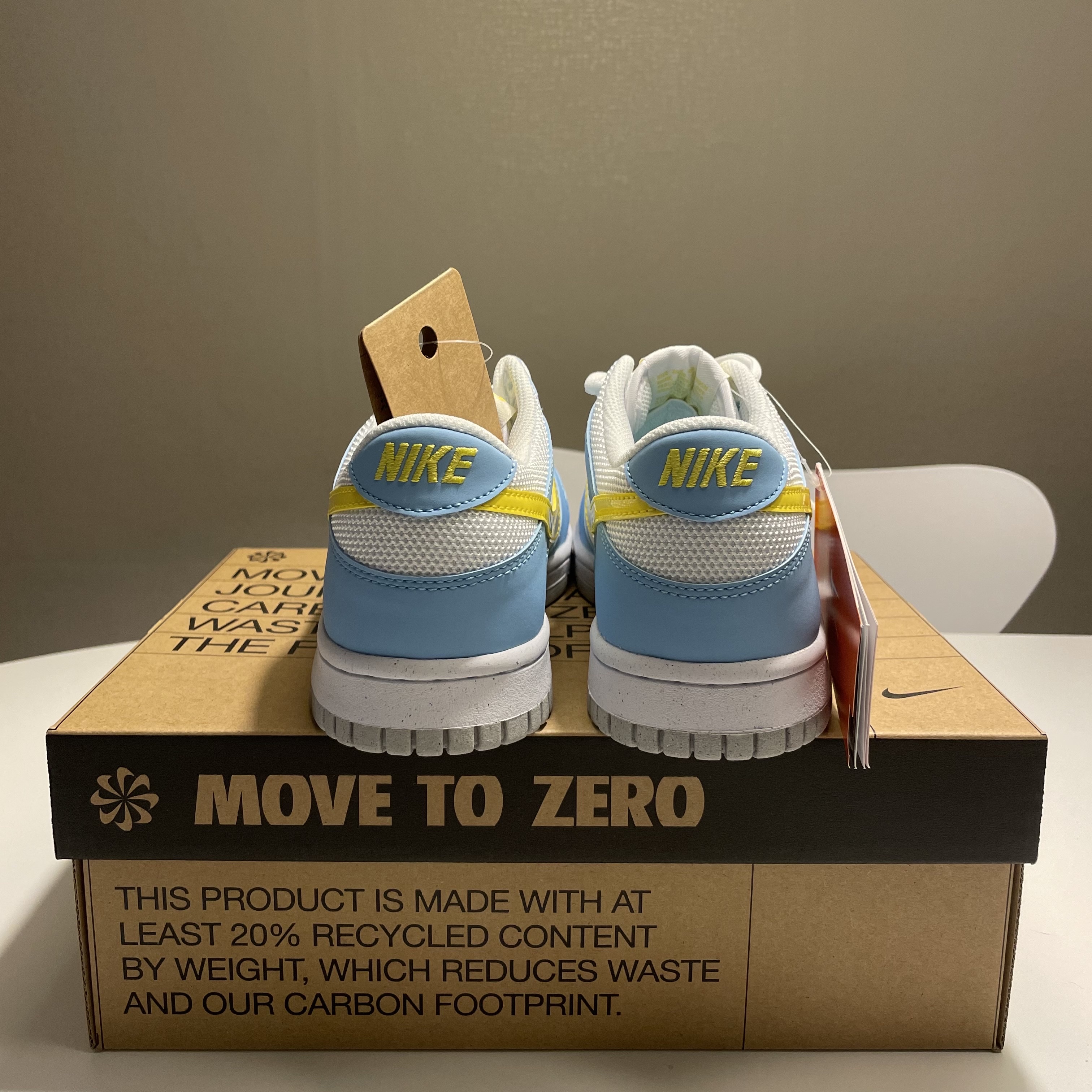 (GS) Nike Dunk Low Next Nature Blue Chill Yellow Strike 착용 스타일 - 4