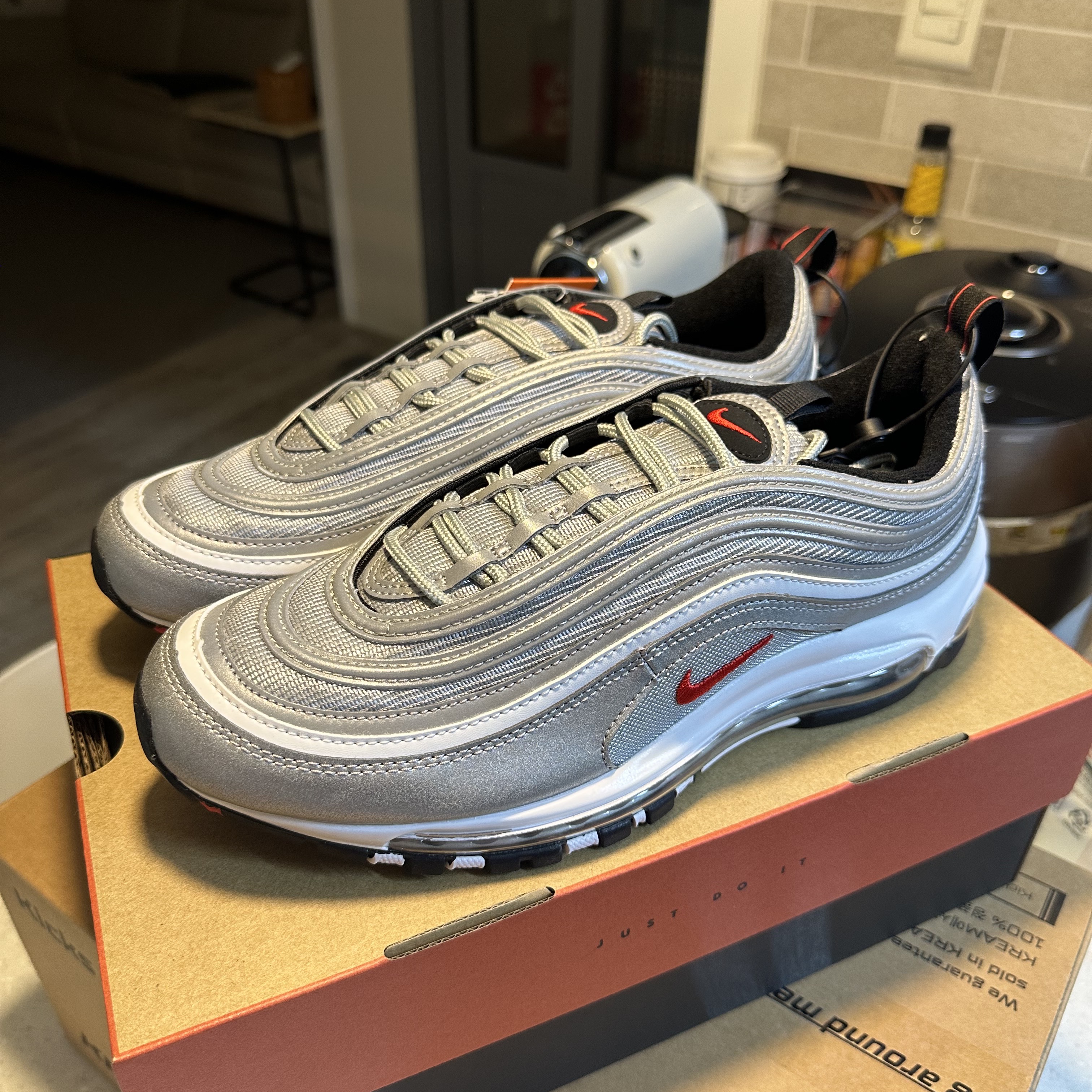 Nike Air Max 97 OG Silver Bullet 2022 착용 스타일