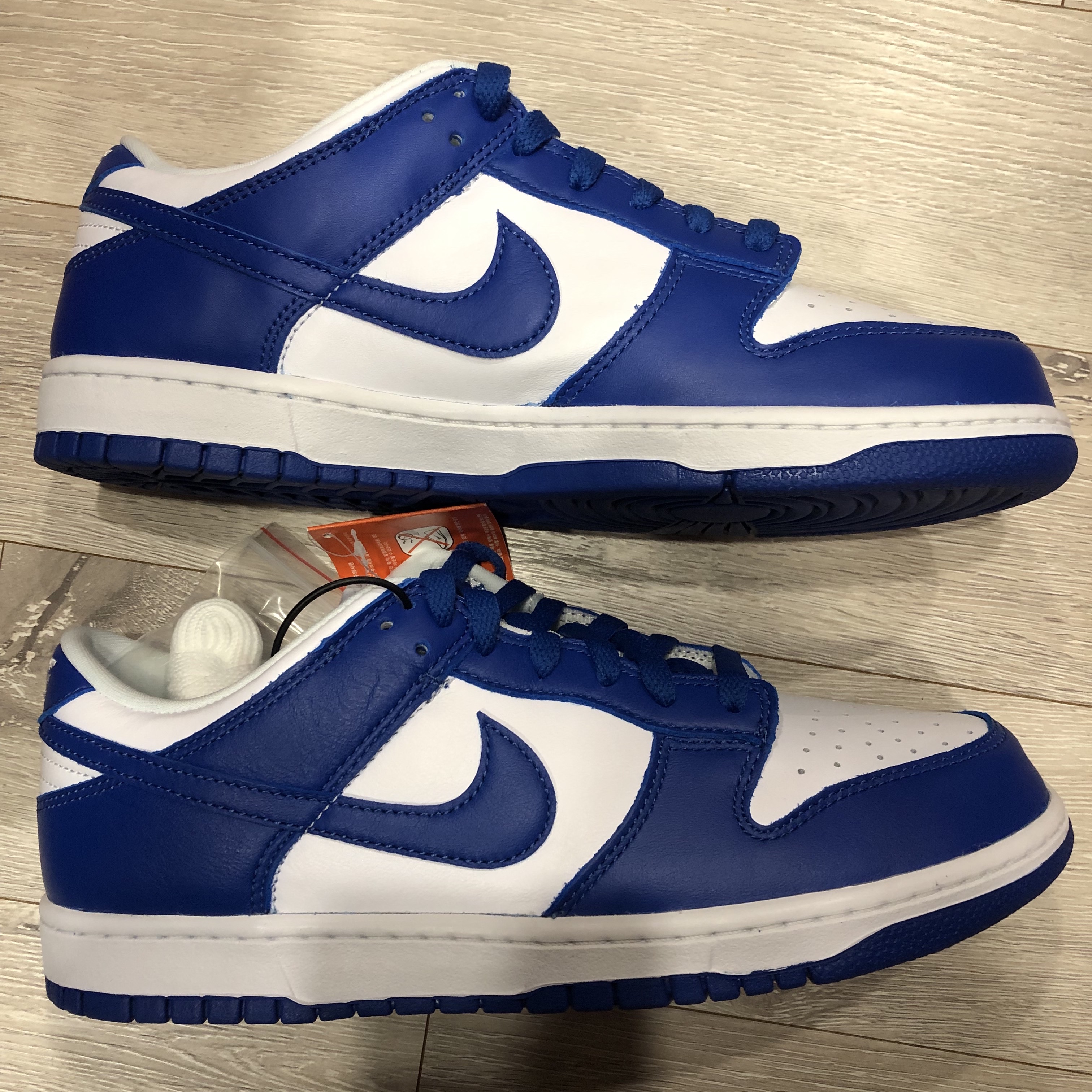 Nike Dunk Low SP Kentucky 2022 착용 스타일
