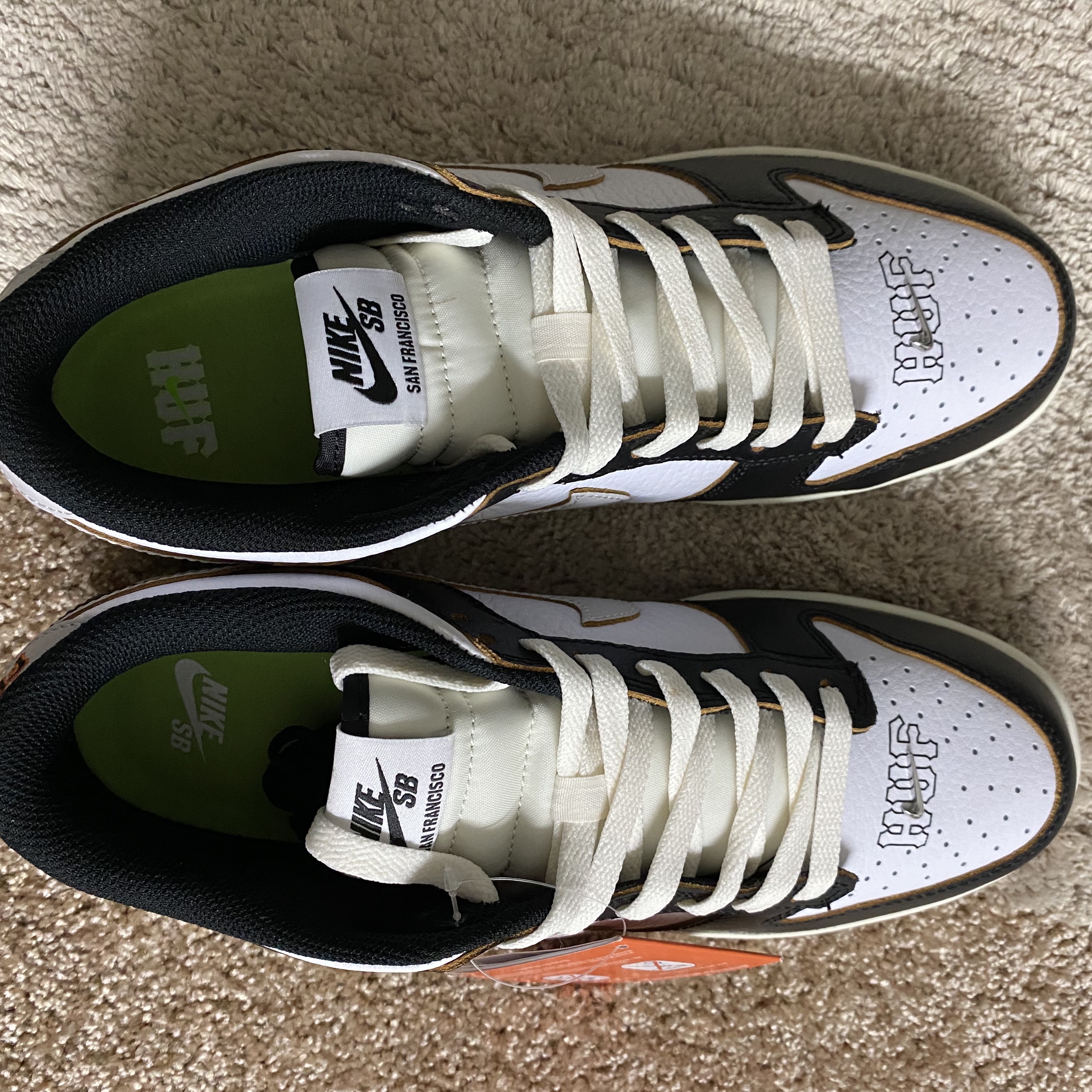 Nike x HUF SB Dunk Low San Francisco 착용 스타일 - 1