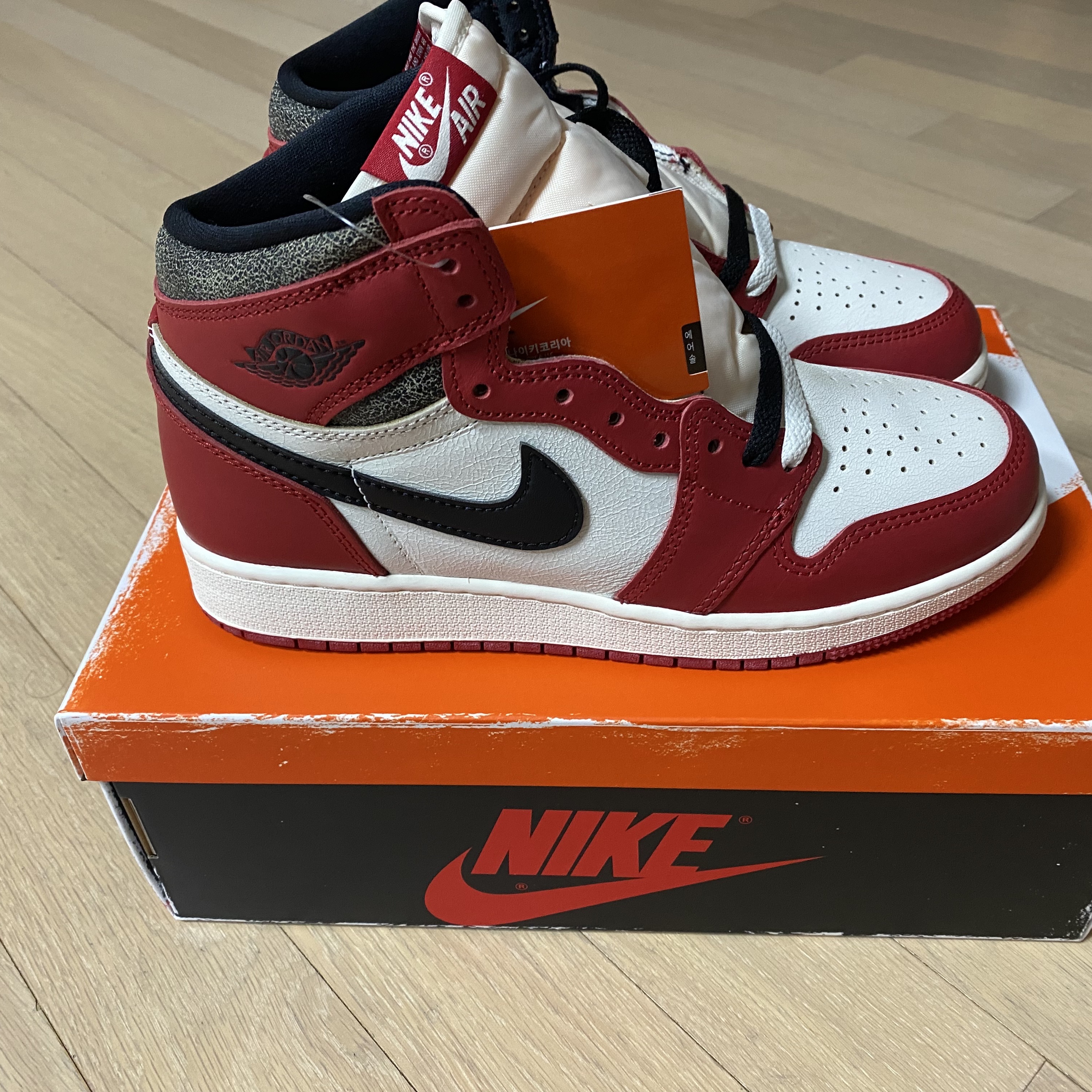 (GS) Jordan 1 Retro High OG Chicago 2022 착용 스타일 - 1