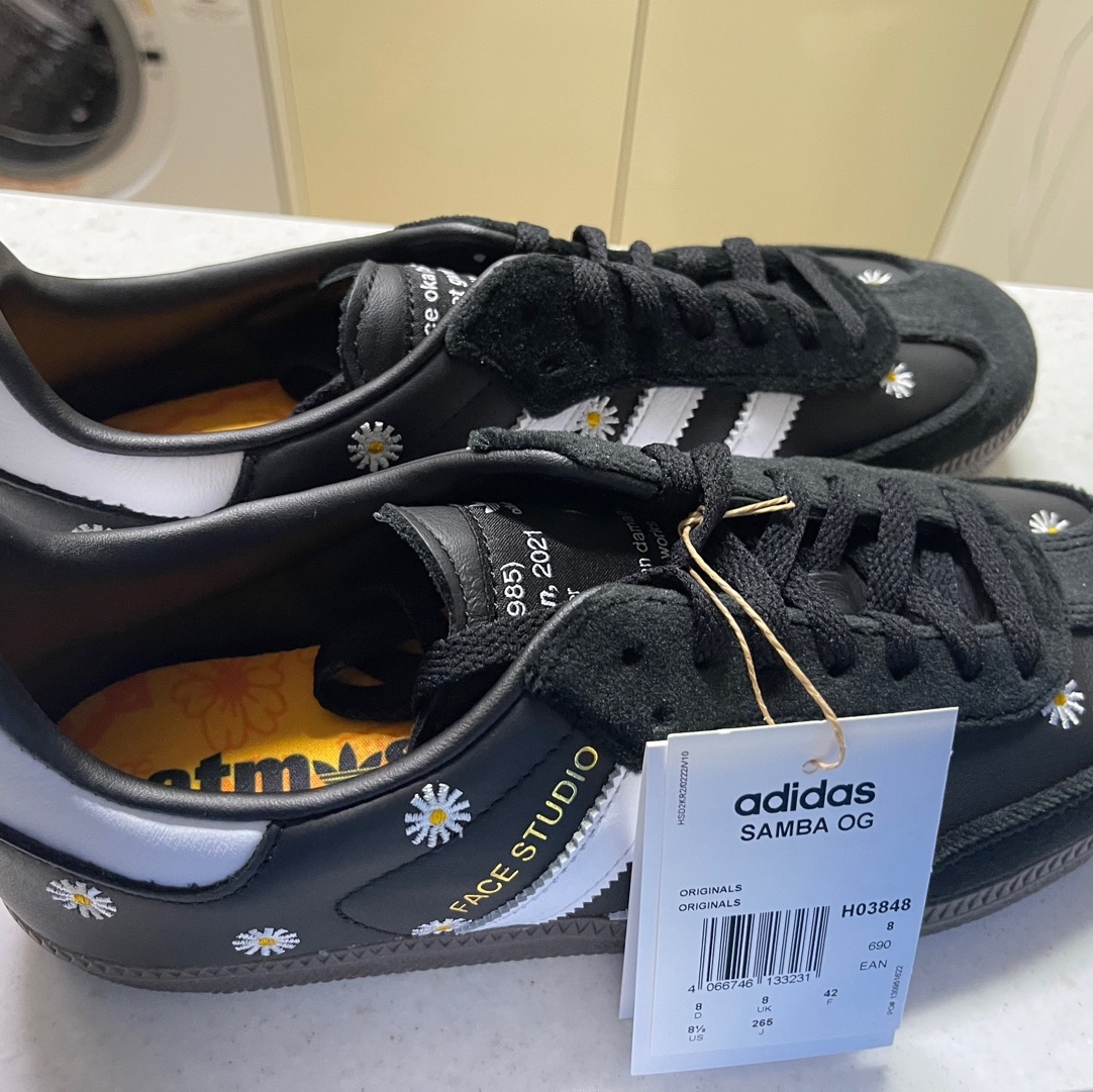 Adidas x Atmos x Face Samba OG Core Black 착용 스타일 - 4