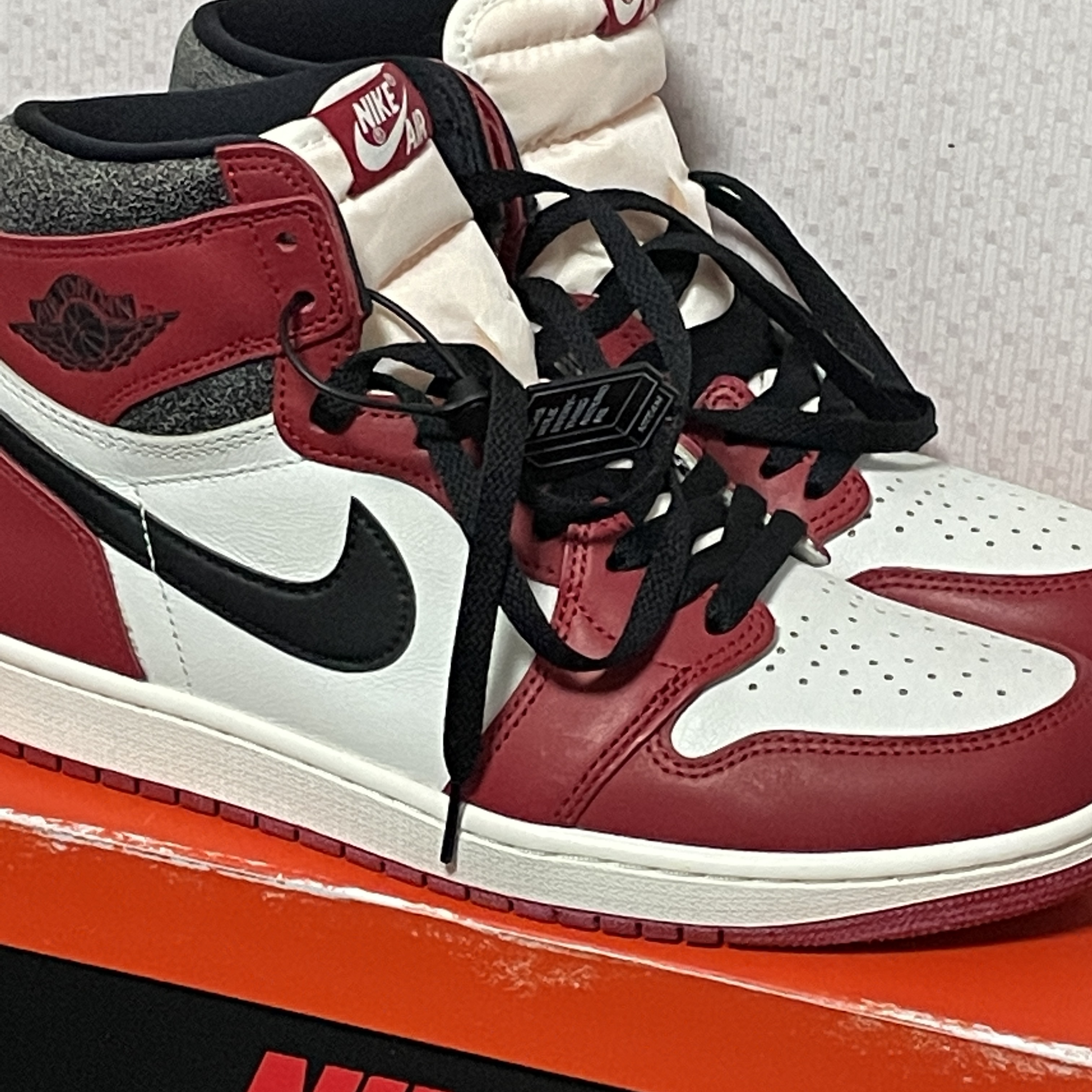 Jordan 1 Retro High OG Chicago 2022 착용 스타일 - 2