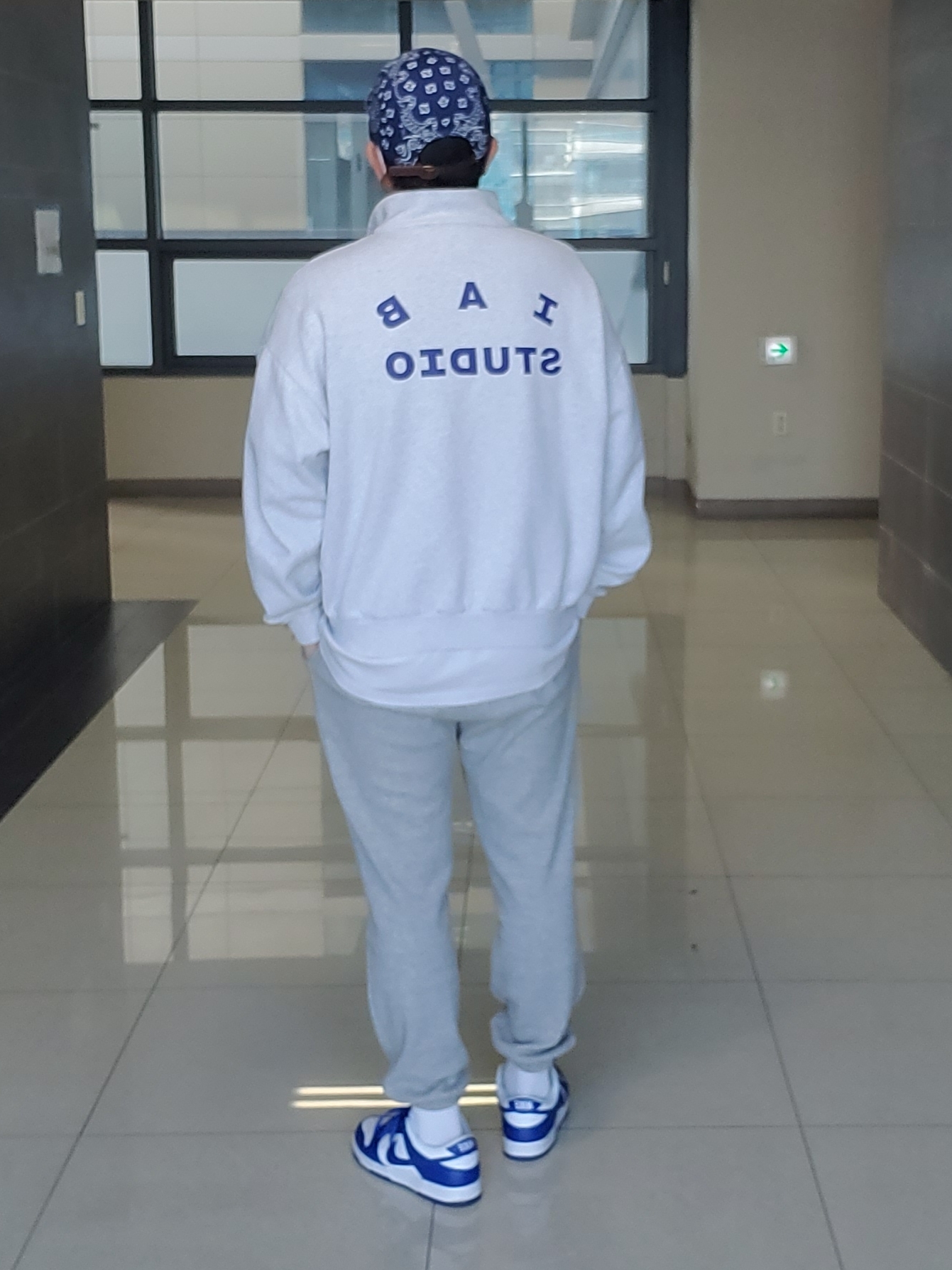 IAB Studio Half Zip Pullover Light Gray, Nike Dunk Low SP Kentucky 2022 착용 스타일