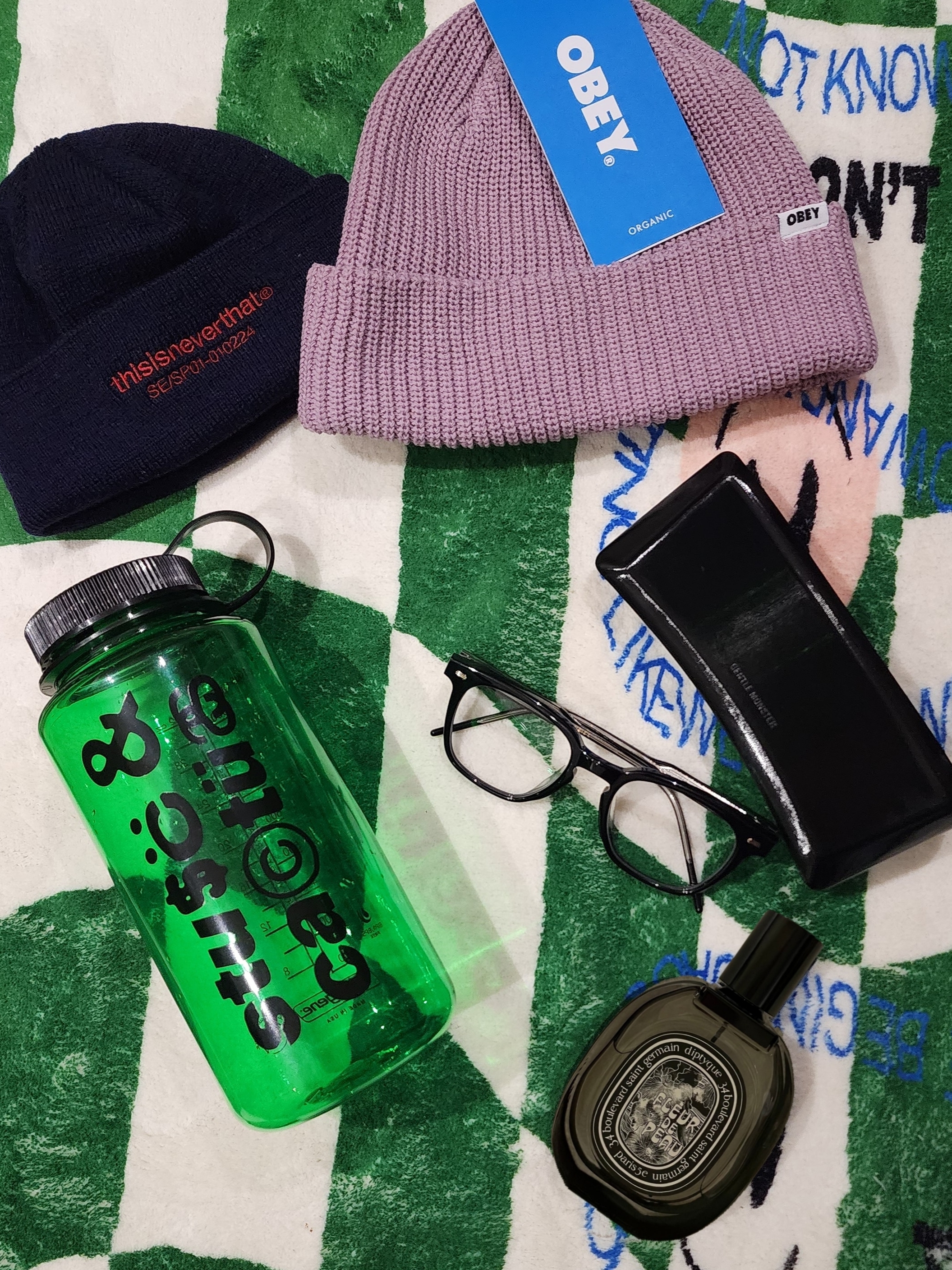 Stussy x Cactus Plant Flea Market Nalgene Water Bottle Green 착용 스타일