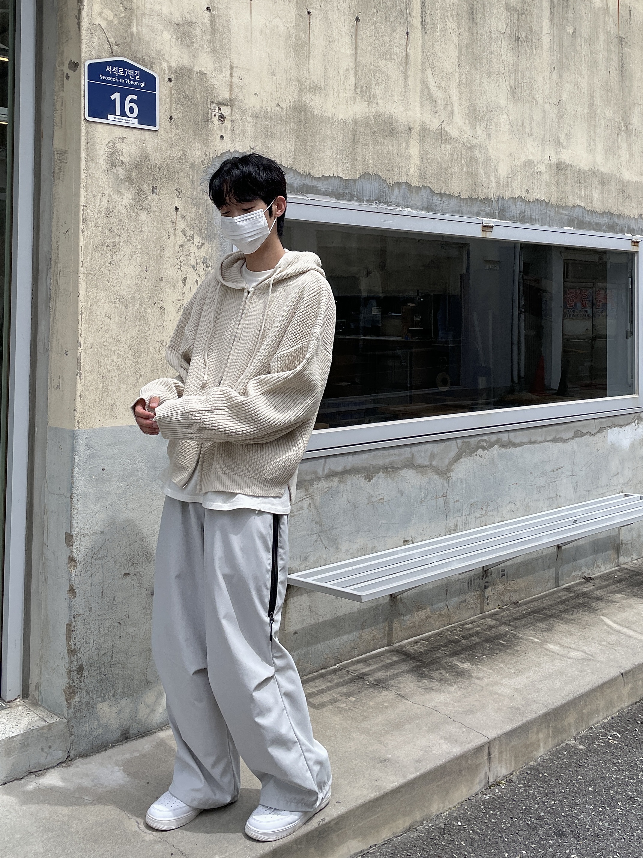 Nike Air Force 1 '07 Low White 착용 스타일 - 1