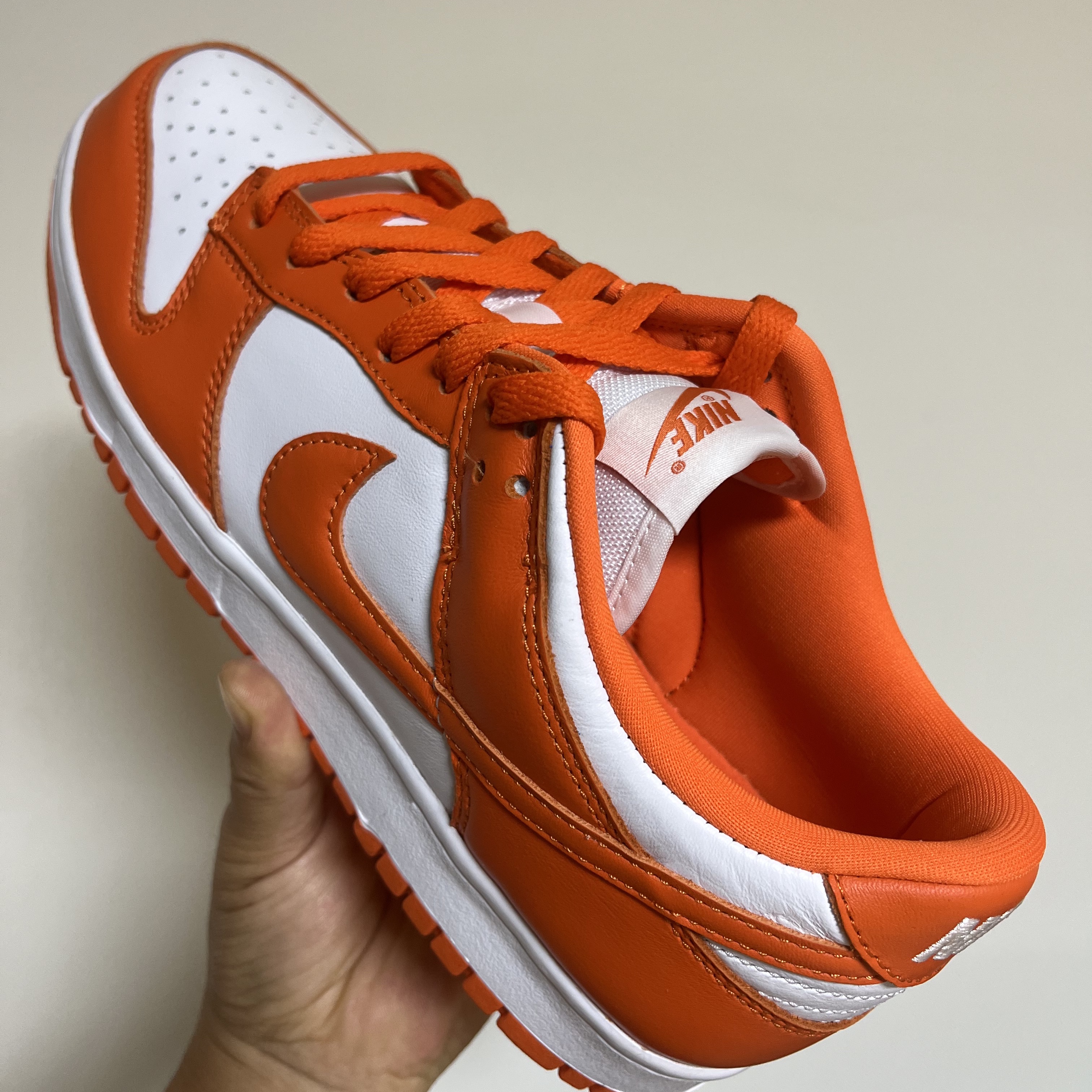 Nike Dunk Low SP Syracuse 2022 착용 스타일 - 3
