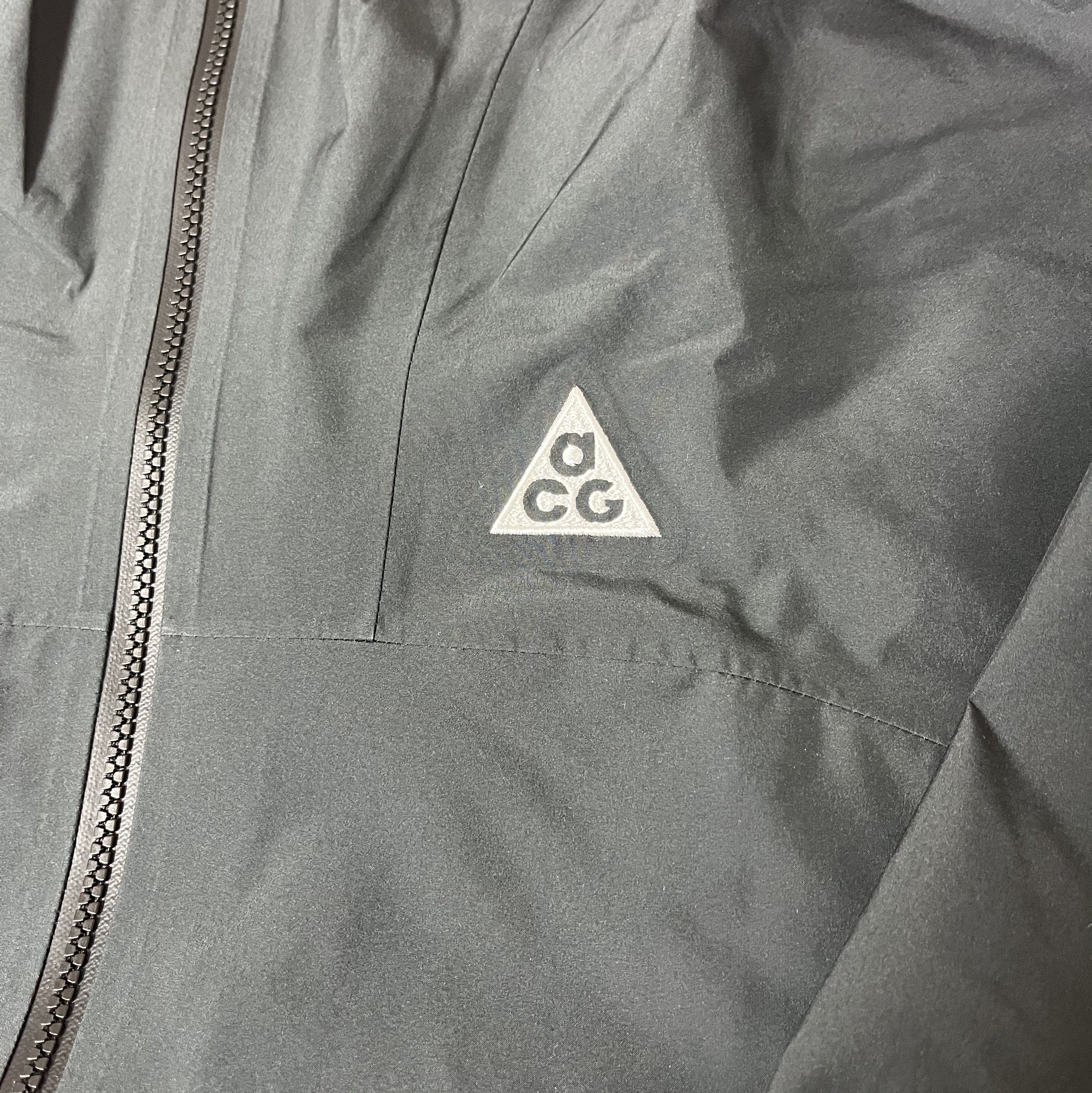 Nike ACG Storm-Fit ADV Cascade Rains Full Zip Shell Jacket Off Noir - Asia 착용 스타일 - 2