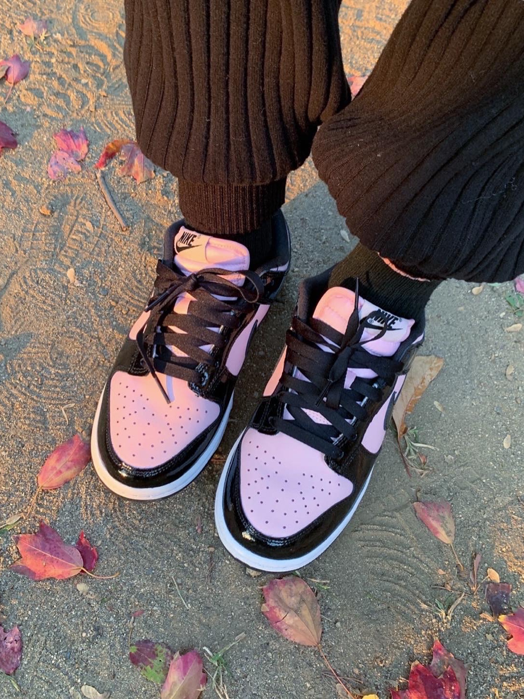 (W) Nike Dunk Low Essential Pink Foam Black, (W) Miu Miu Drill Baseball Cap Black 착용 스타일 - 4