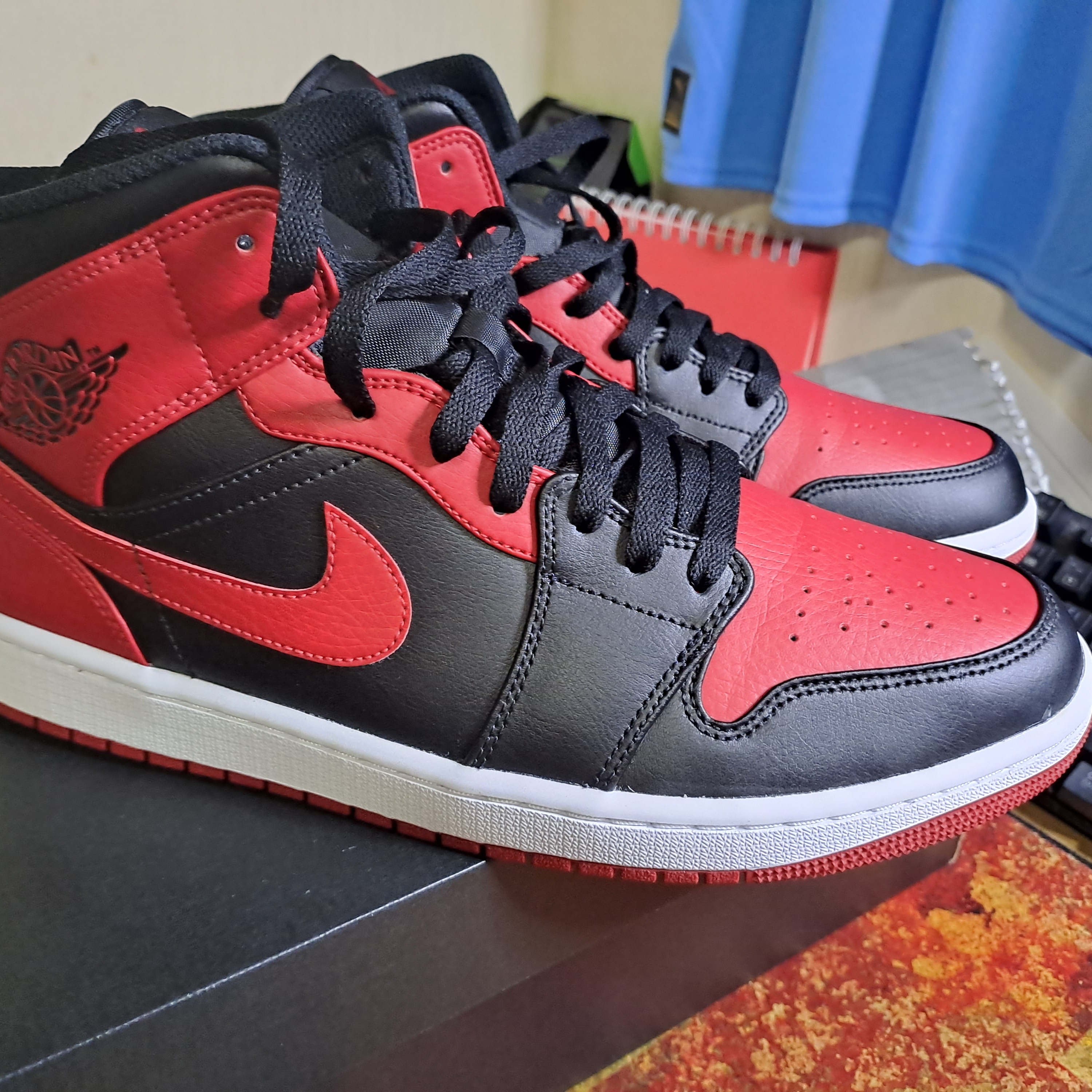 Jordan 1 Mid Bred Banned 2020 착용 스타일