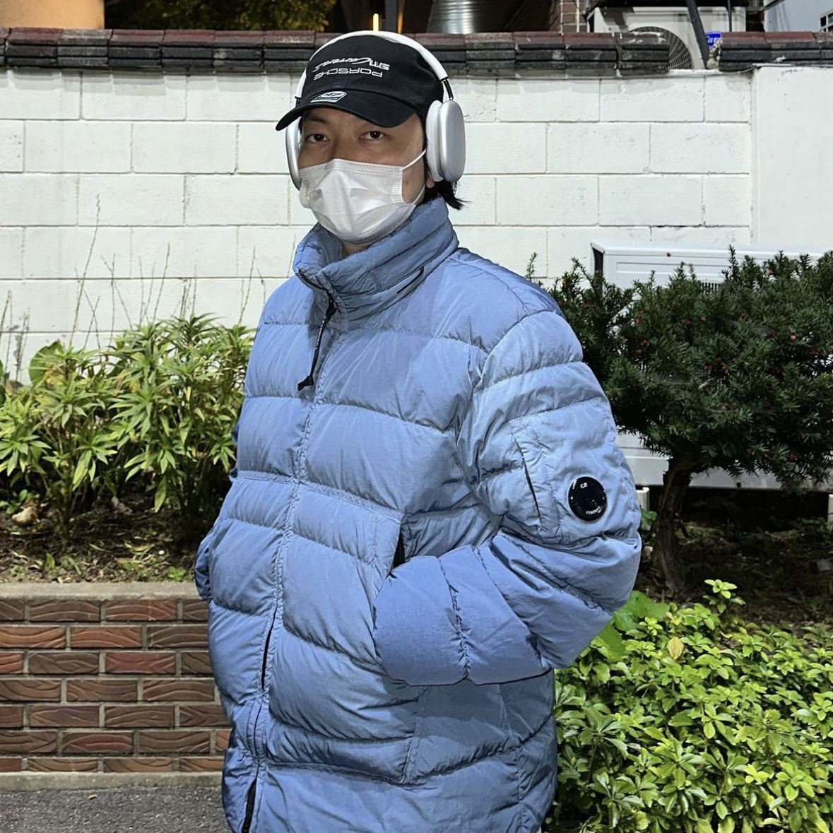 C.P. Company Eco-Chrome R Down Jacket Infinity Blue - 22FW 착용 스타일 - 1