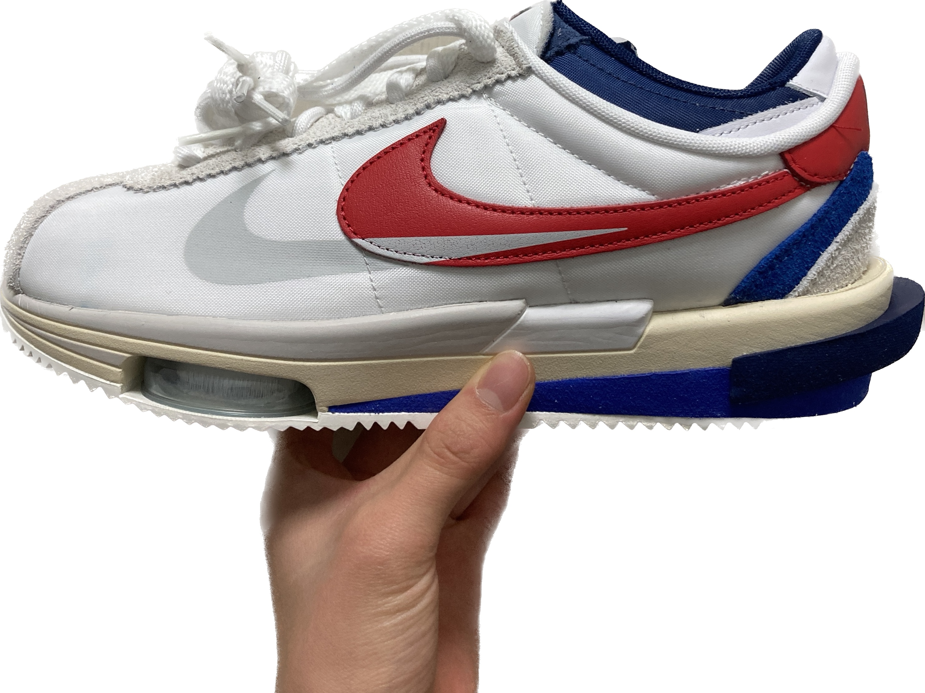 Nike x Sacai Zoom Cortez SP White and University Red 착용 스타일