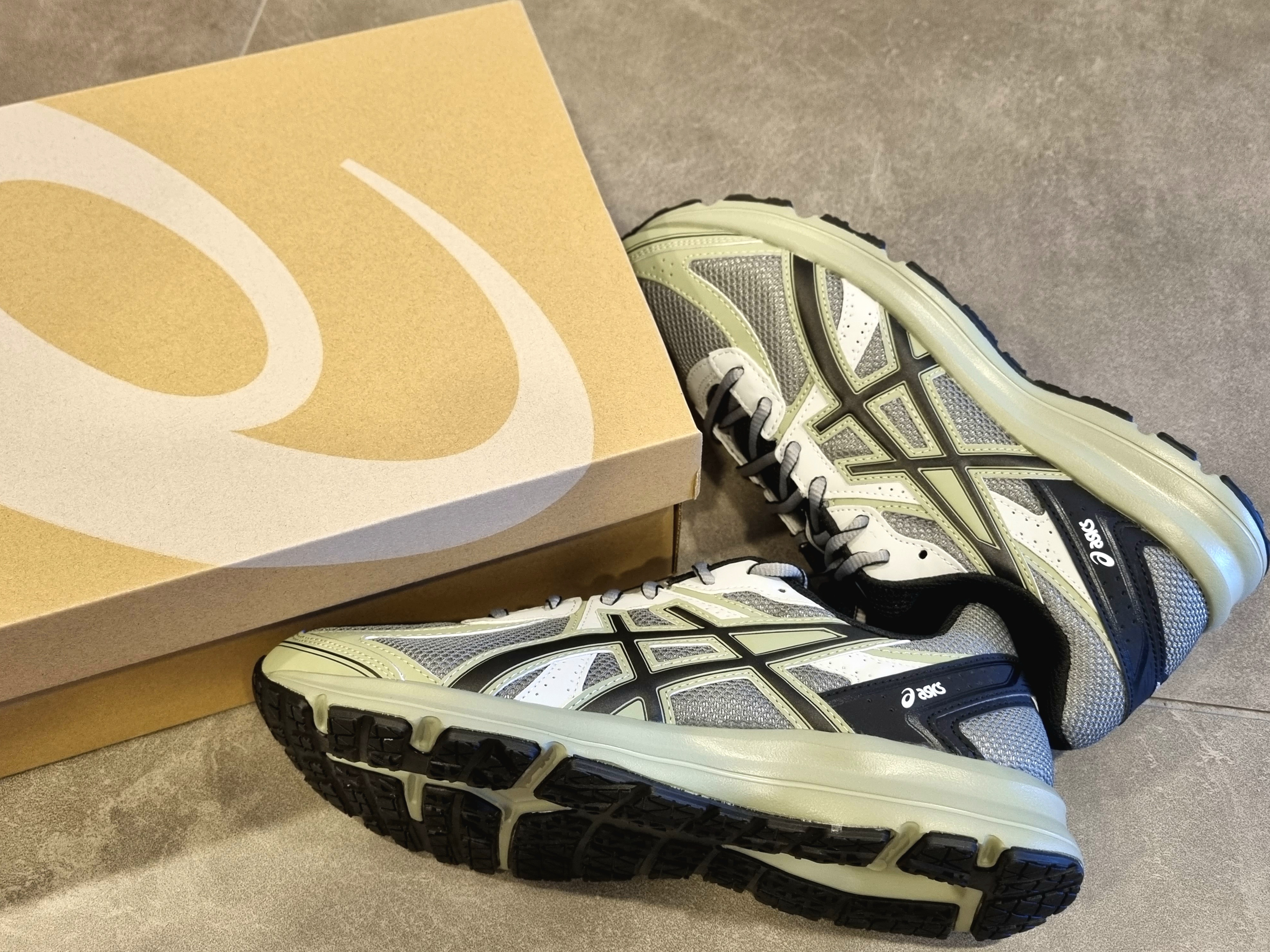 Asics Jog 100 S Sheet Rock - 2E Wide 착용 스타일 - 5