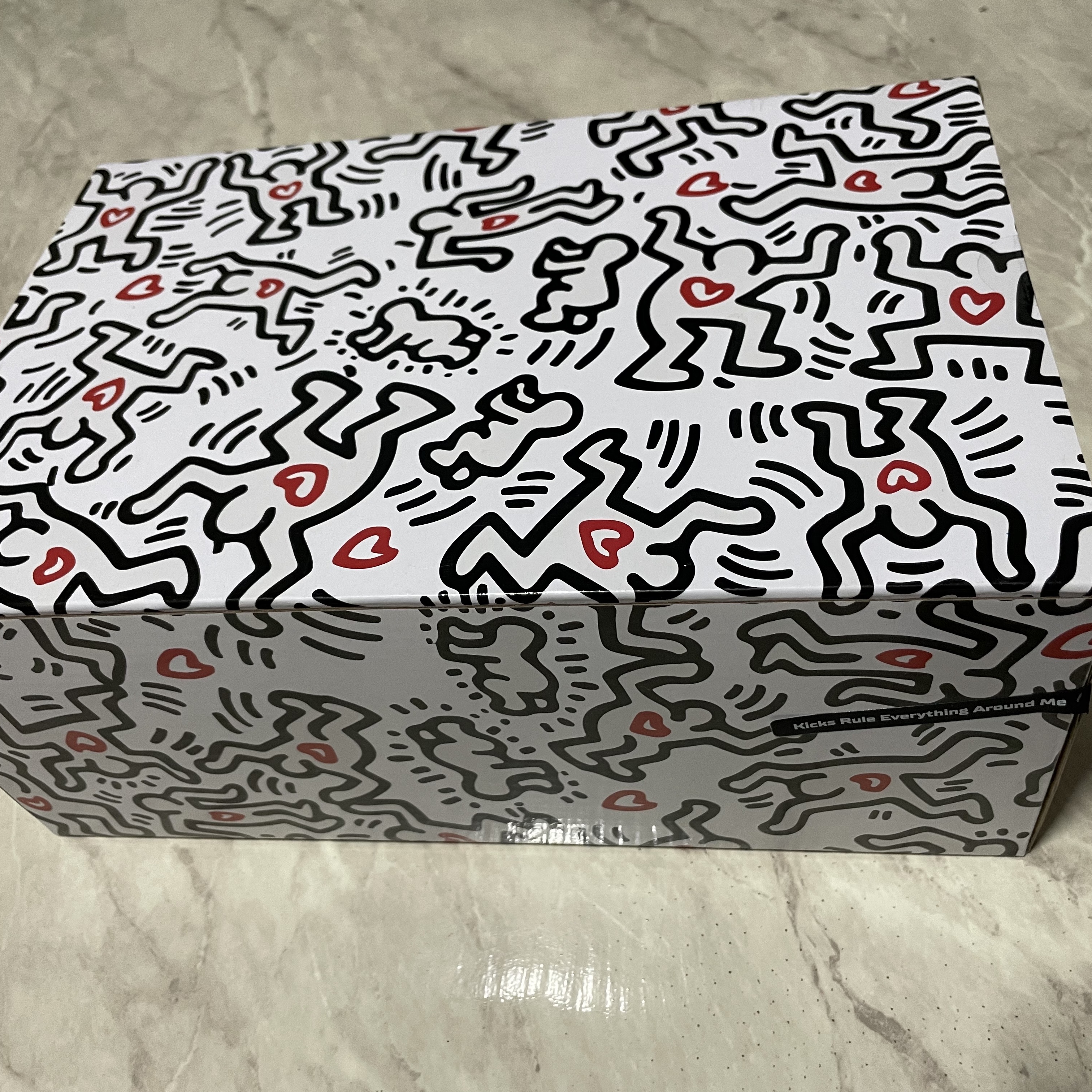 Bearbrick Keith Haring #8 100% & 400% Set 착용 스타일 - 1