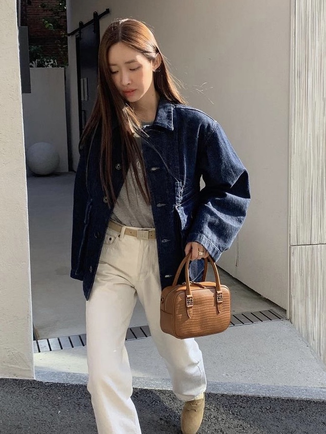 Lemaire Boxy Blouson Denim Indigo 착용 스타일 - 3
