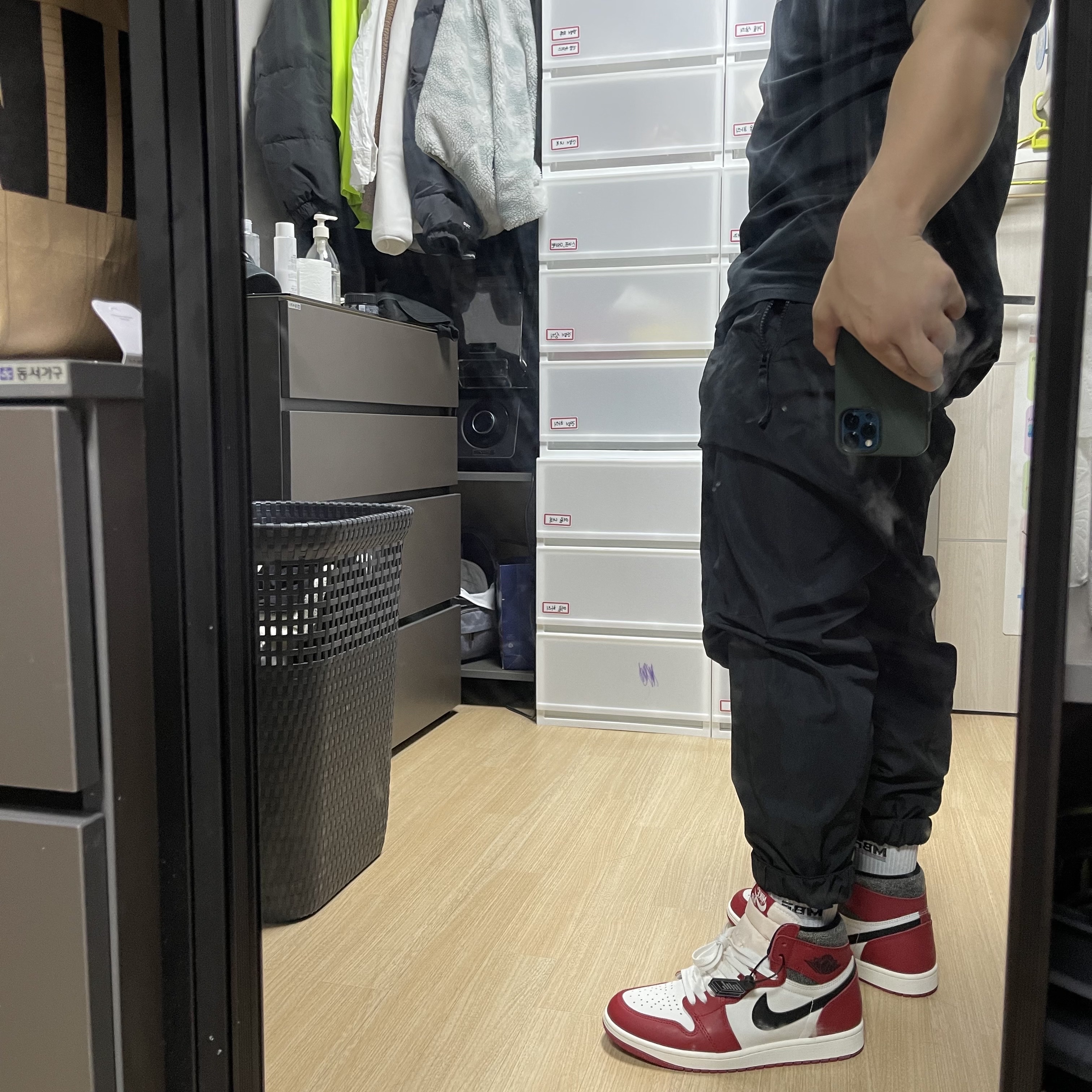 Jordan 1 Retro High OG Chicago 2022 착용 스타일 - 3