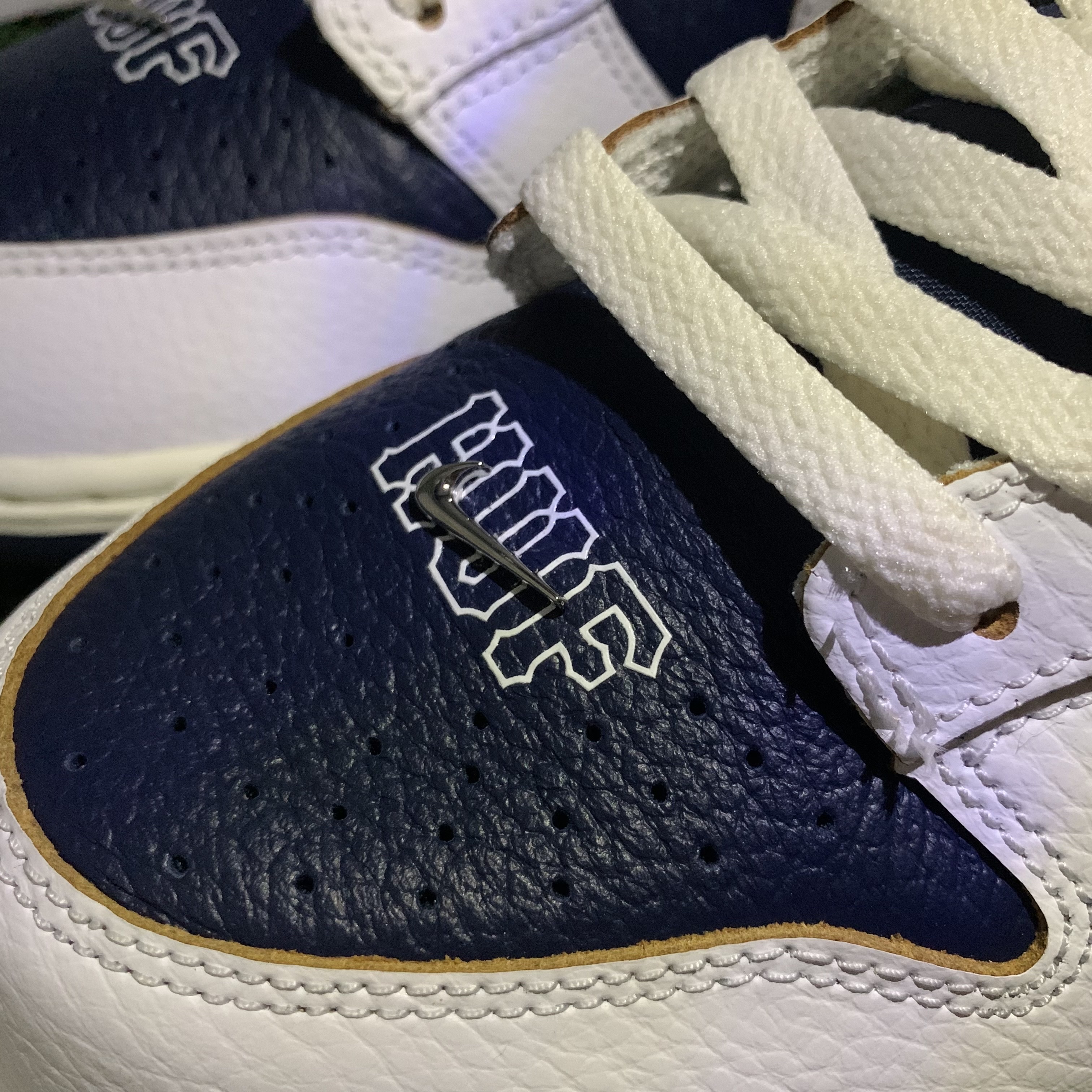 Nike x HUF SB Dunk Low New York 착용 스타일 - 1