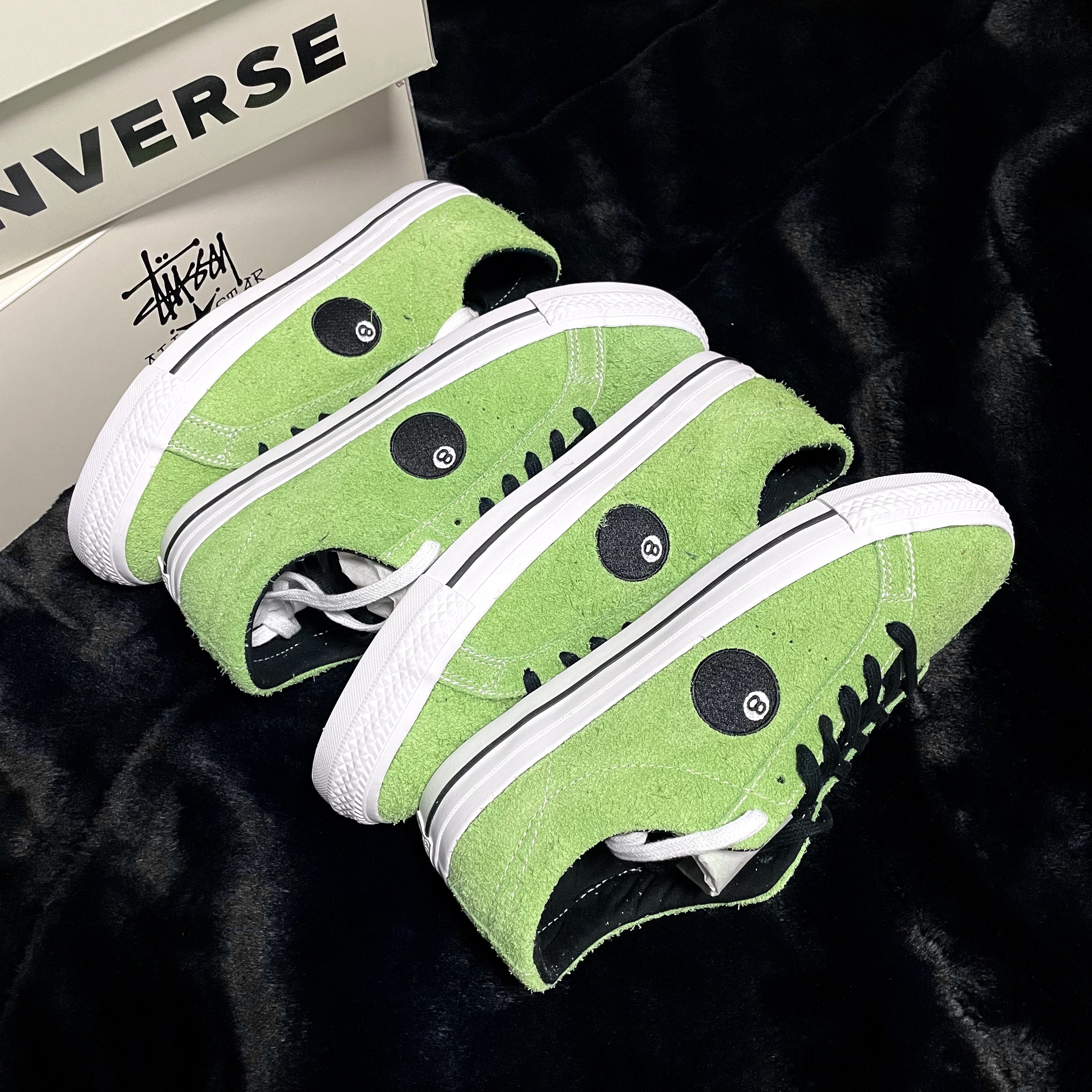 Converse x Stussy One Star Pro Ox 8 Ball Green 착용 스타일