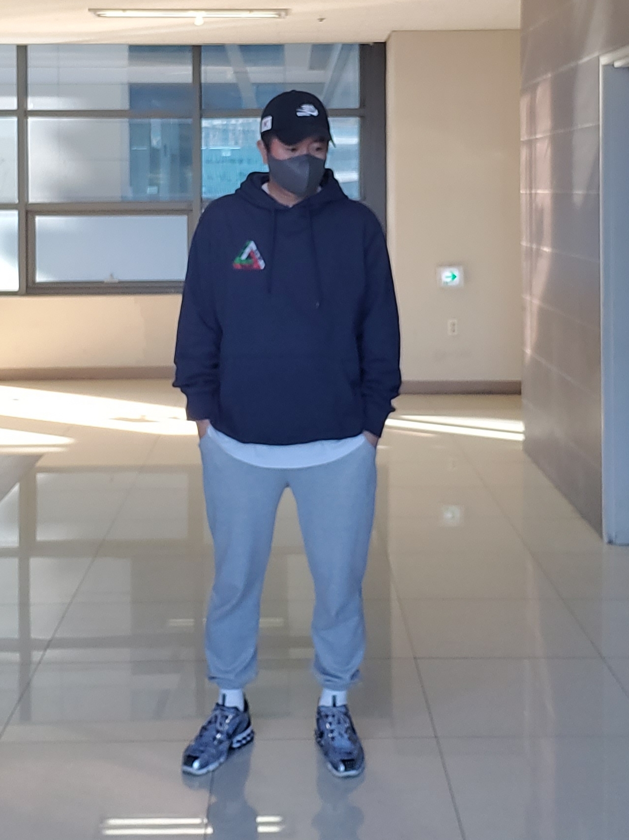 Nike H86 Korea Cap Black, Palace Swirl Tri-Ferg Hood Navy - 22FW 착용 스타일