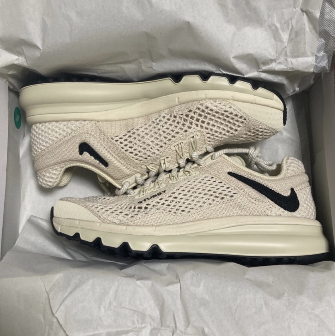 Nike x Stussy Air Max 2013 Fossil 착용 스타일