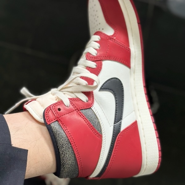 Jordan 1 Retro High OG Chicago 2022 착용 스타일 - 4