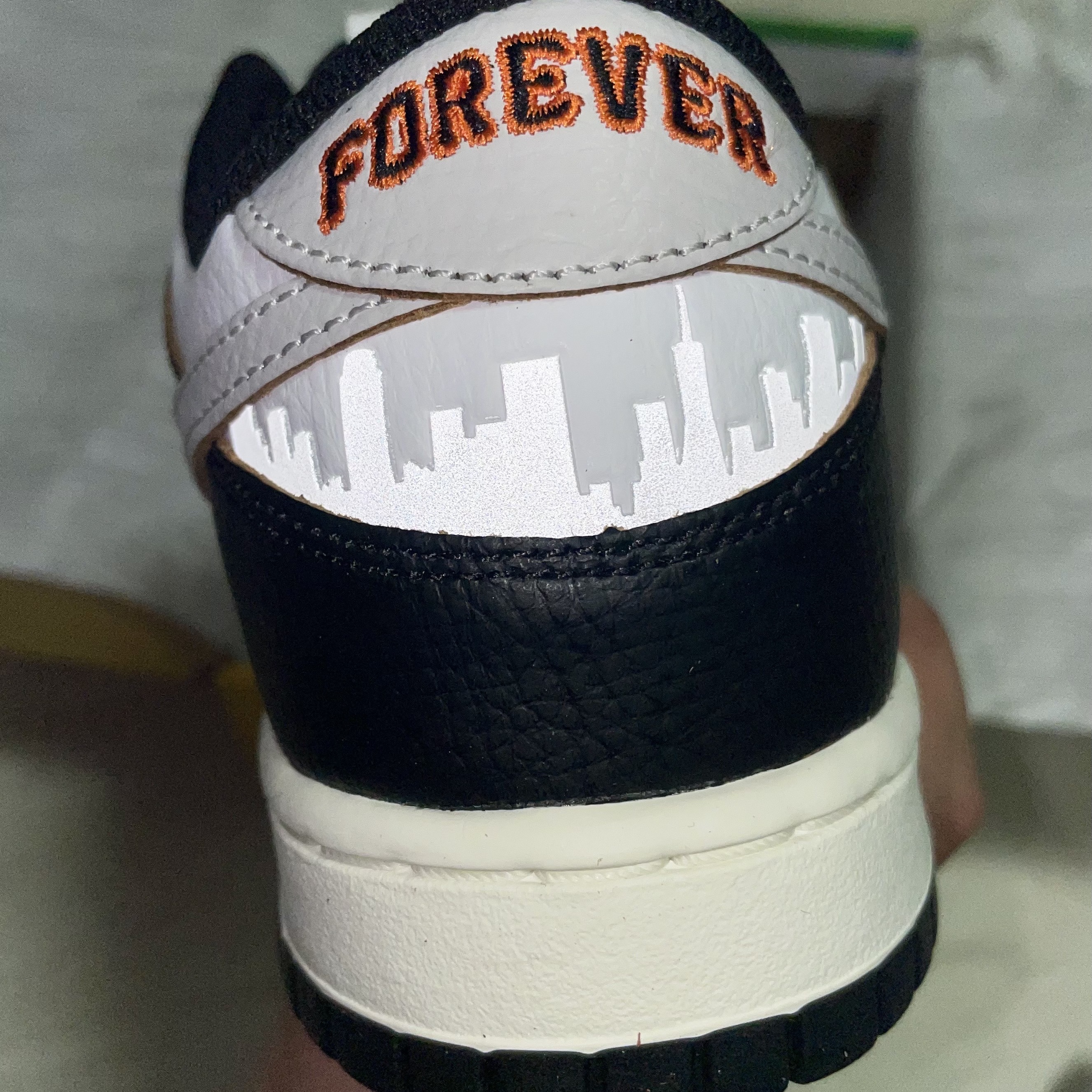 Nike x HUF SB Dunk Low San Francisco 착용 스타일 - 5