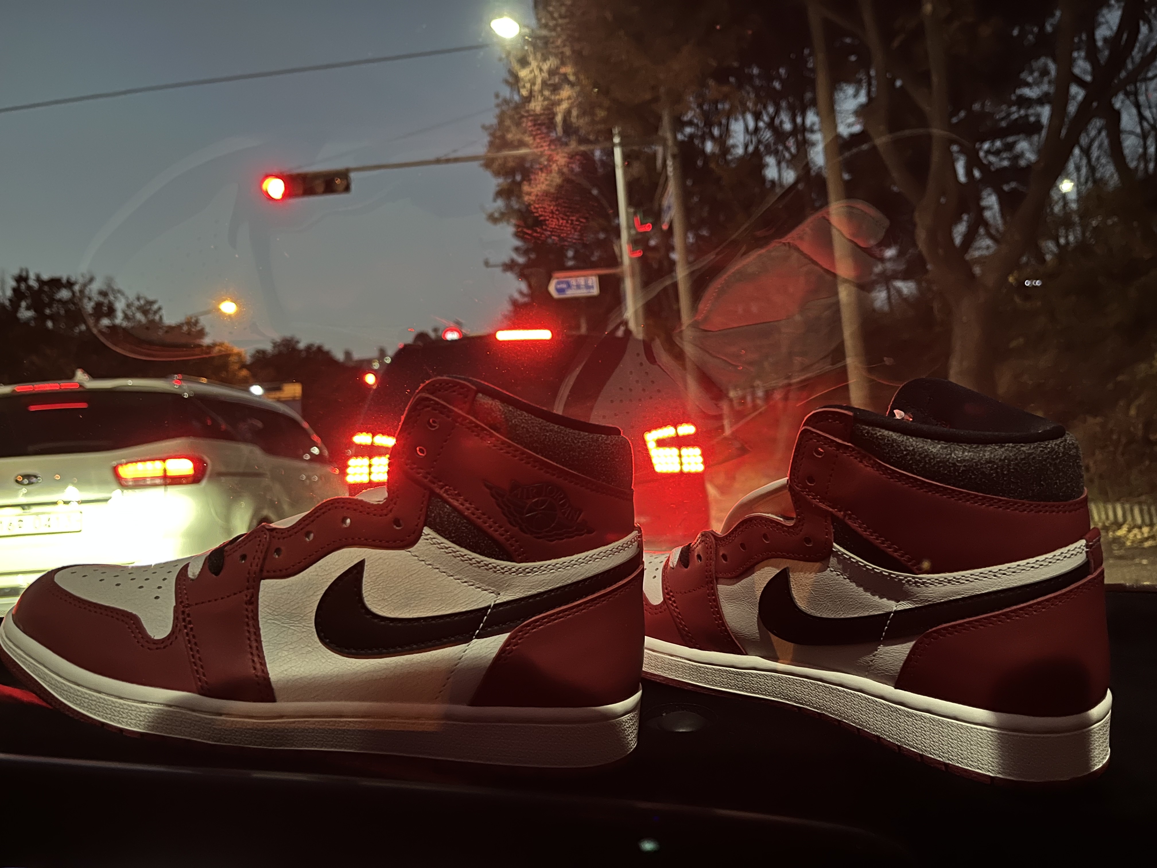 Jordan 1 Retro High OG Chicago 2022 착용 스타일 - 2